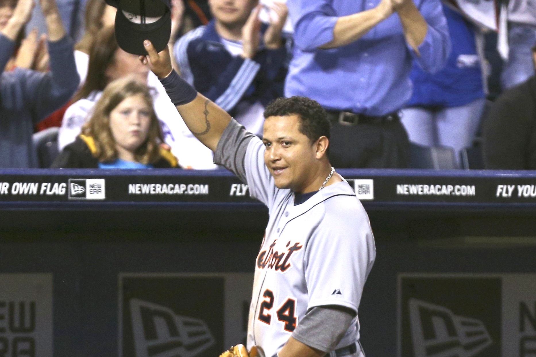 Miguel Cabrera wins the first Triple Crown since 1967 