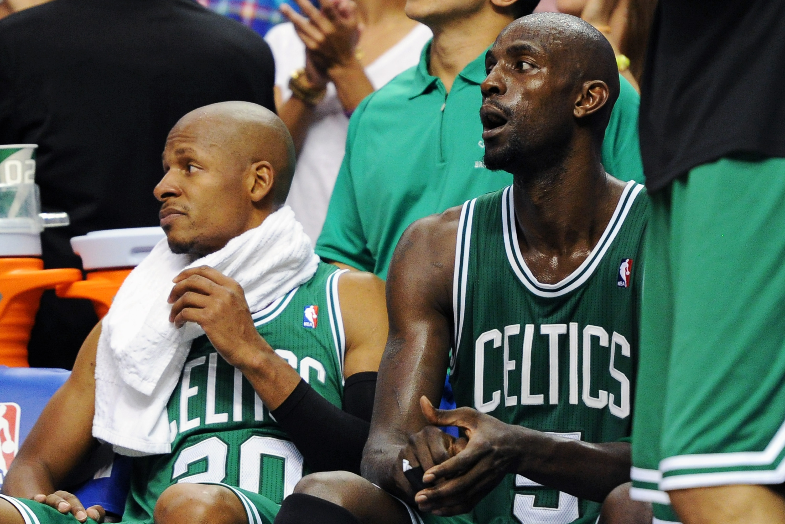 Kevin Garnett Admits He Wasn't Thinking Right When He Shunned Ray Allen for  Leaving the Boston Celtics
