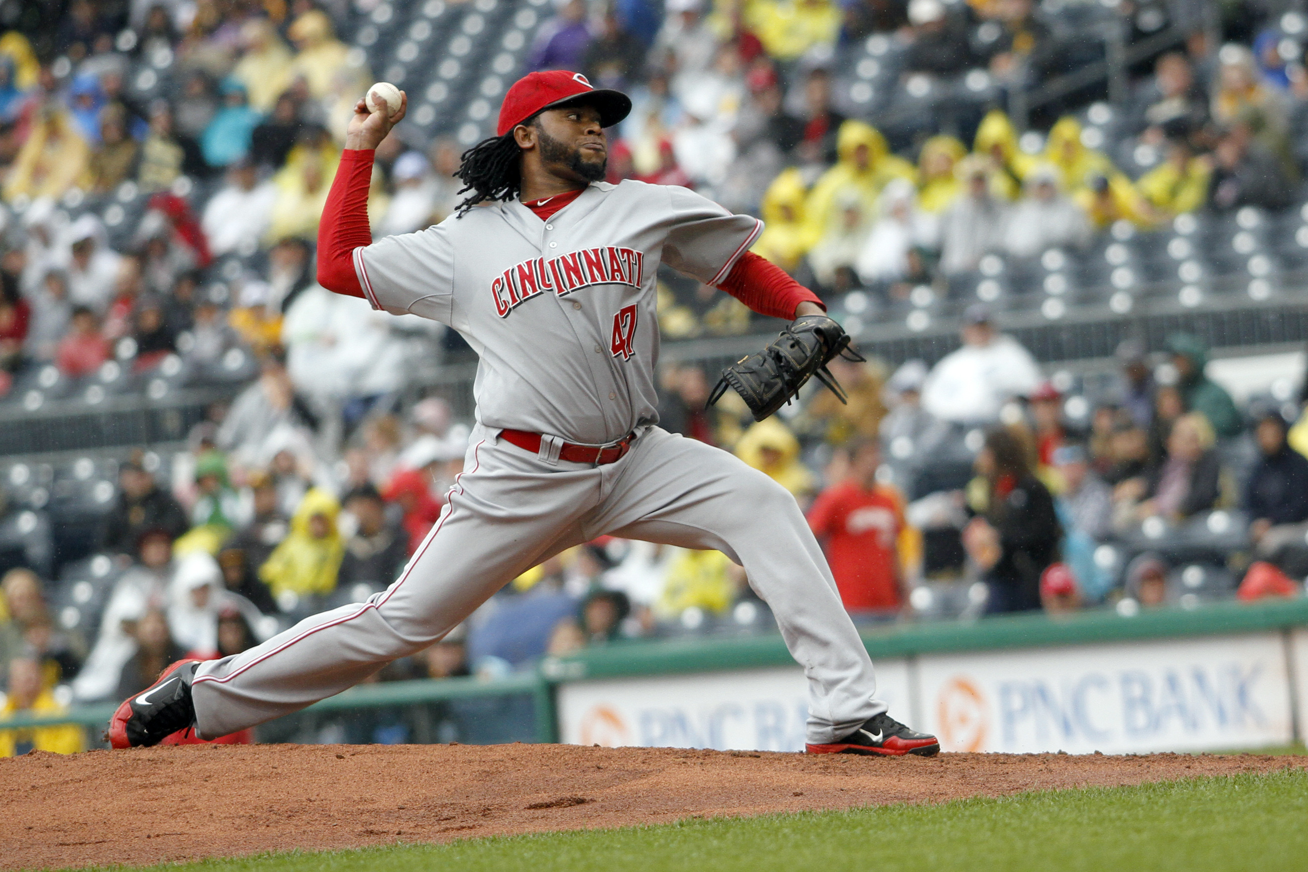 Johnny Cueto first Reds pitcher since 1988 to win 20