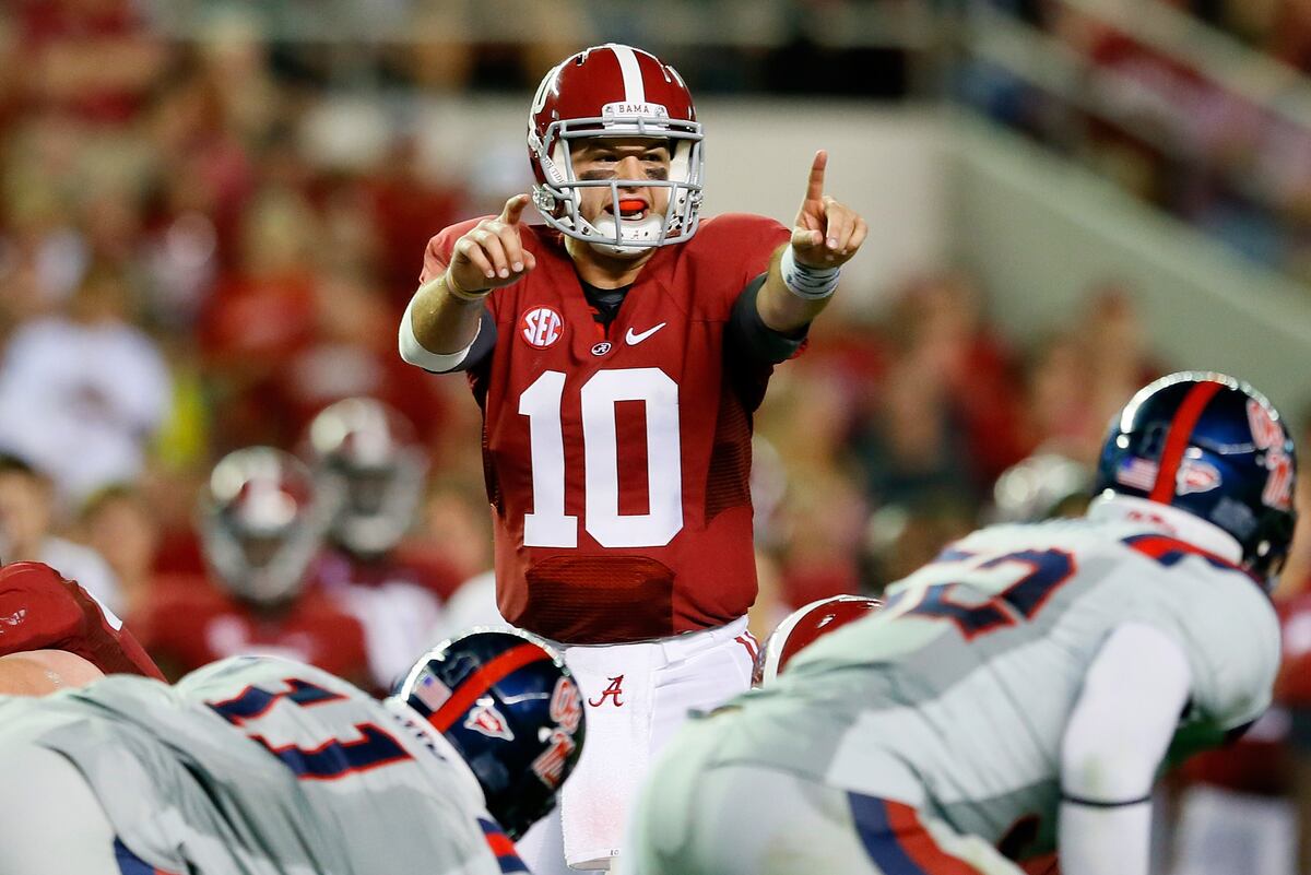 Will Alabama QB AJ McCarron Emerge as a Legit Heisman Contender vs