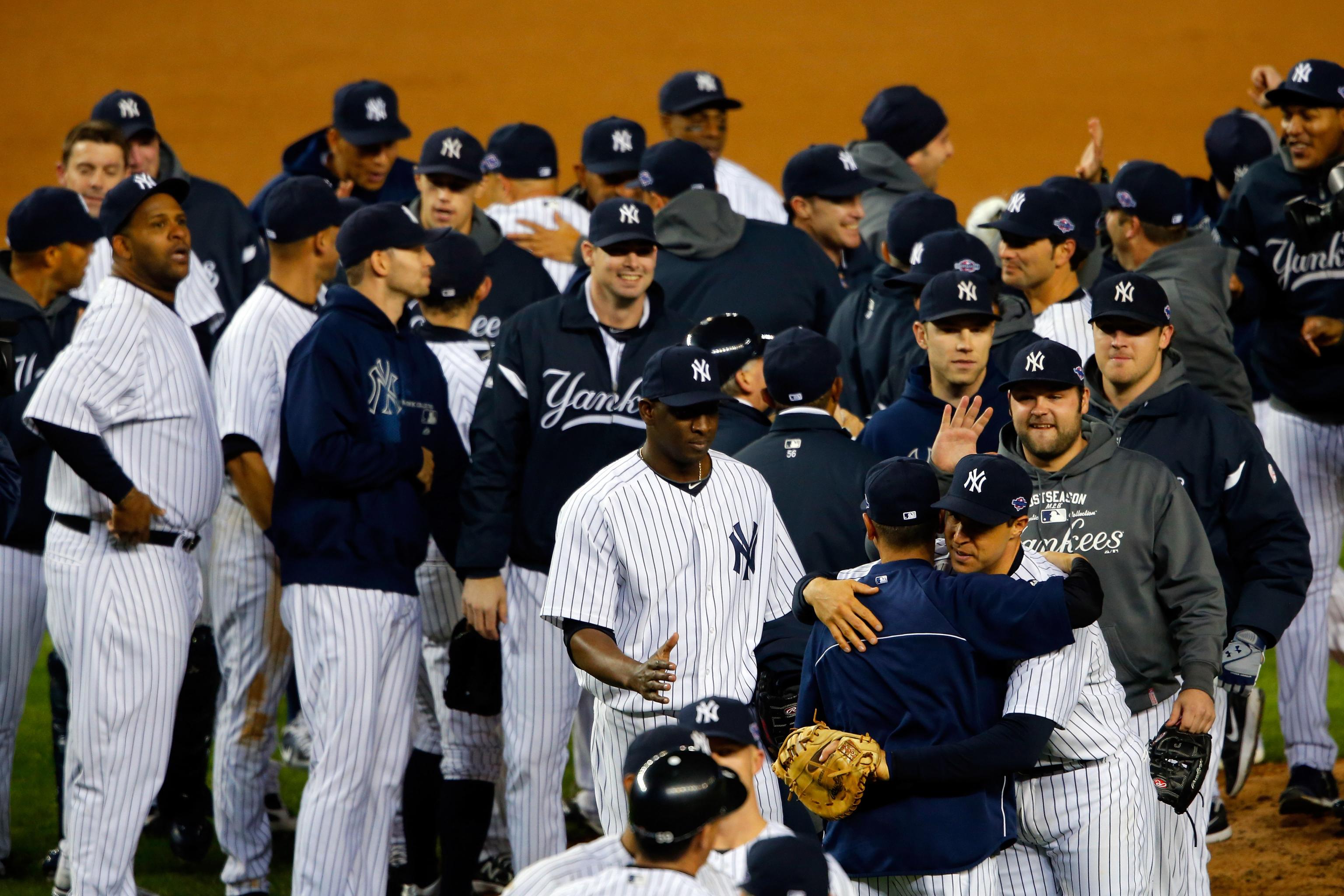 Angels beat Yanks, 7-6, extend ALCS