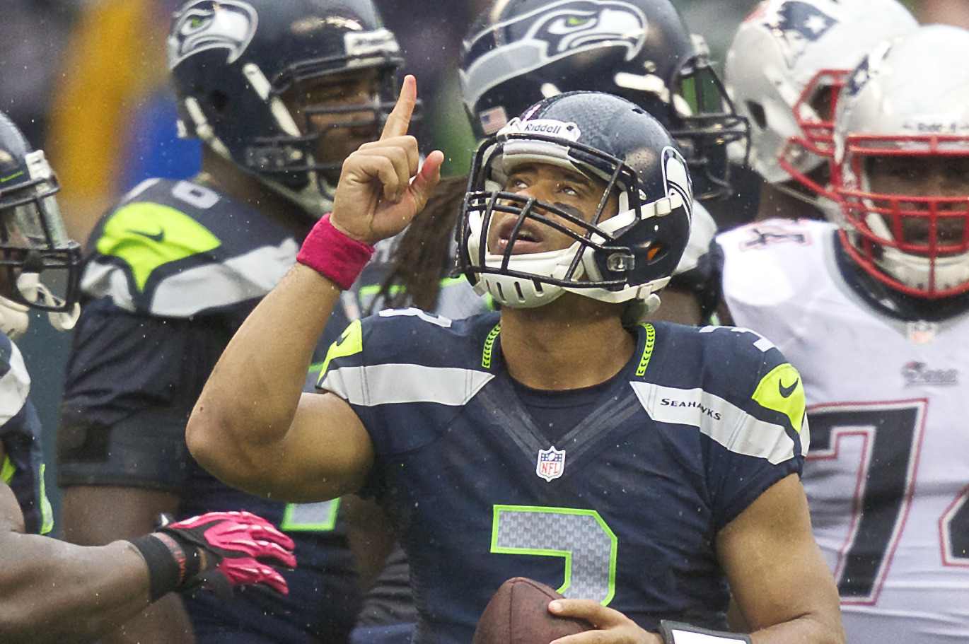 Russell Wilson takes shot at Bleacher Report for grading Seahawks