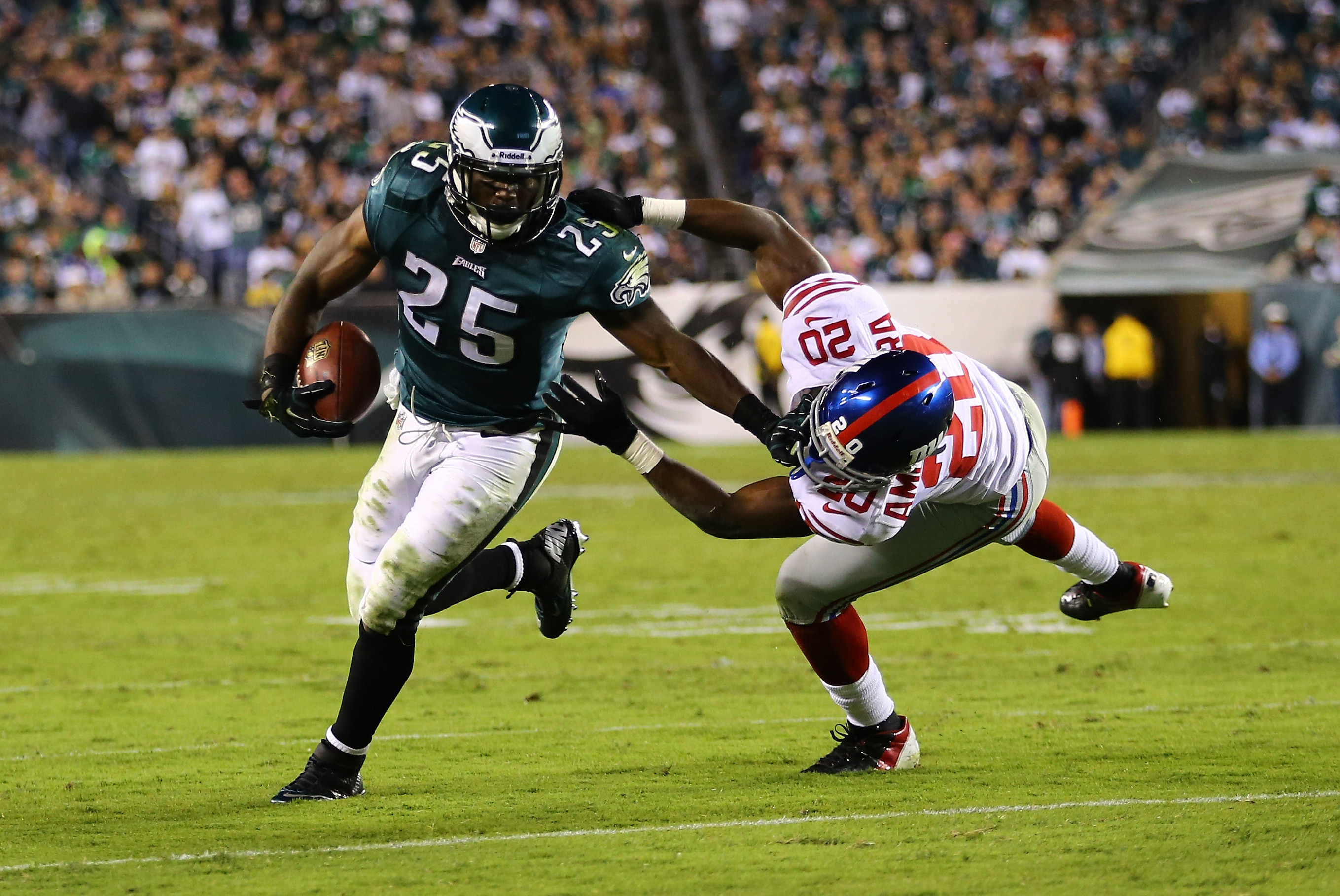 lou on X: LeSean McCoy just won back-to-back rings without