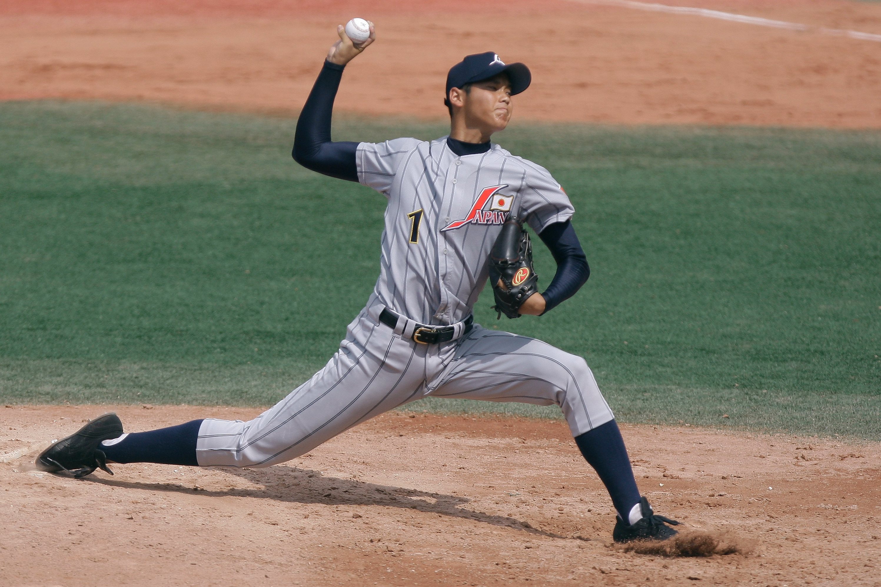 Report: Japanese right-hander Shintaro Fujinami agrees with