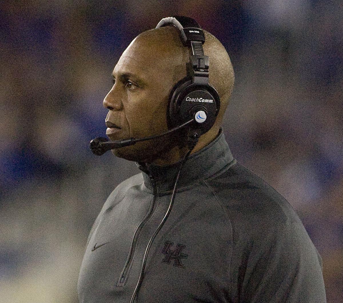 Kentucky Football Coaches, Players React to Tough Loss Against UGA