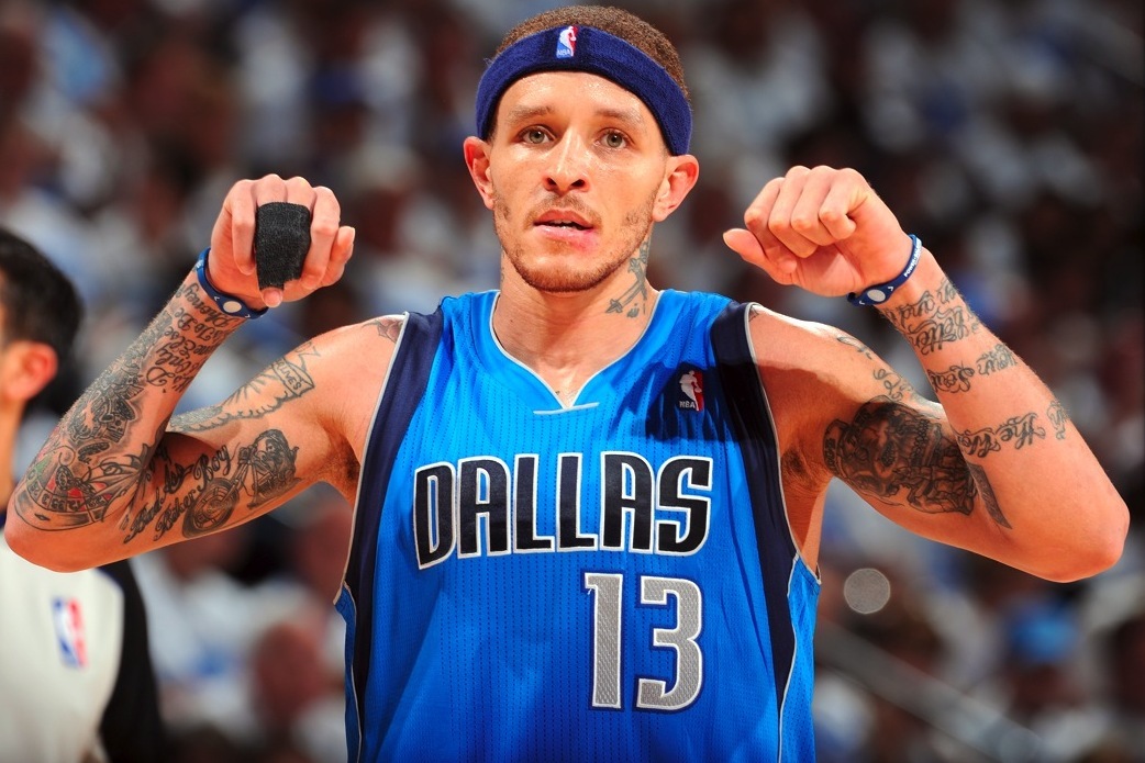 Dallas Mavericks Must Part Ways with Delonte West After ...