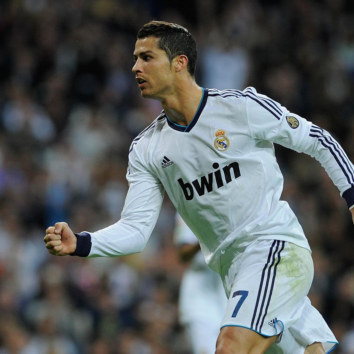 207 Cristiano Ronaldo Suit Stock Photos, High-Res Pictures, and