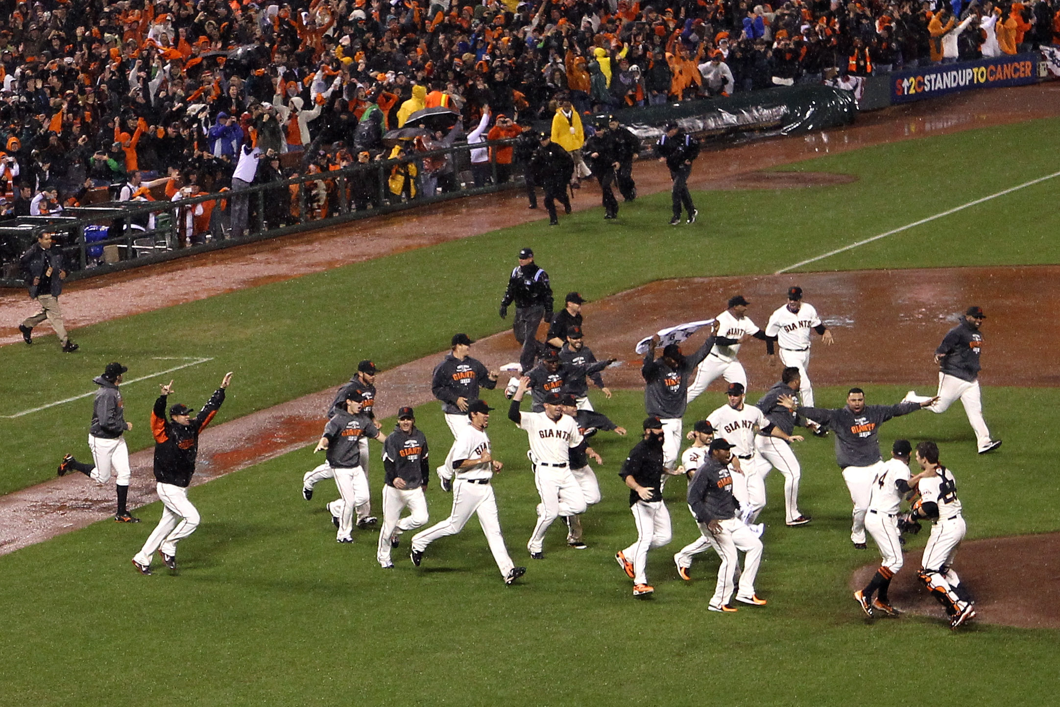 Giants' 2012 Series celebration missing key players