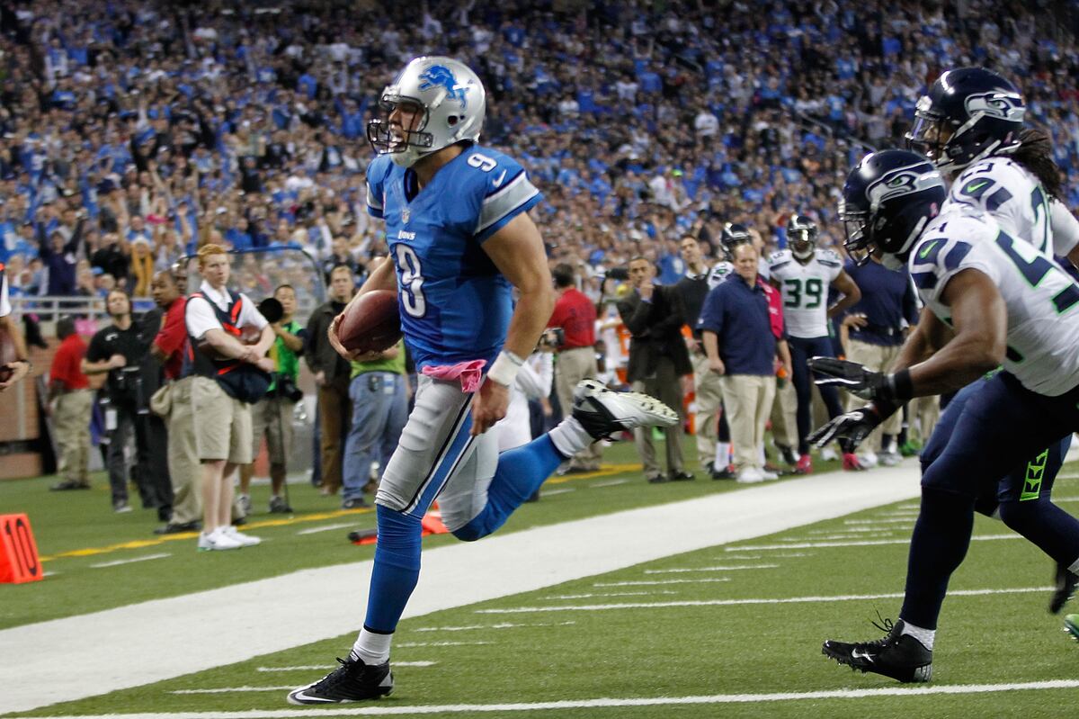 Fantasy Football Studs at Each Position for Week 8 News, Scores