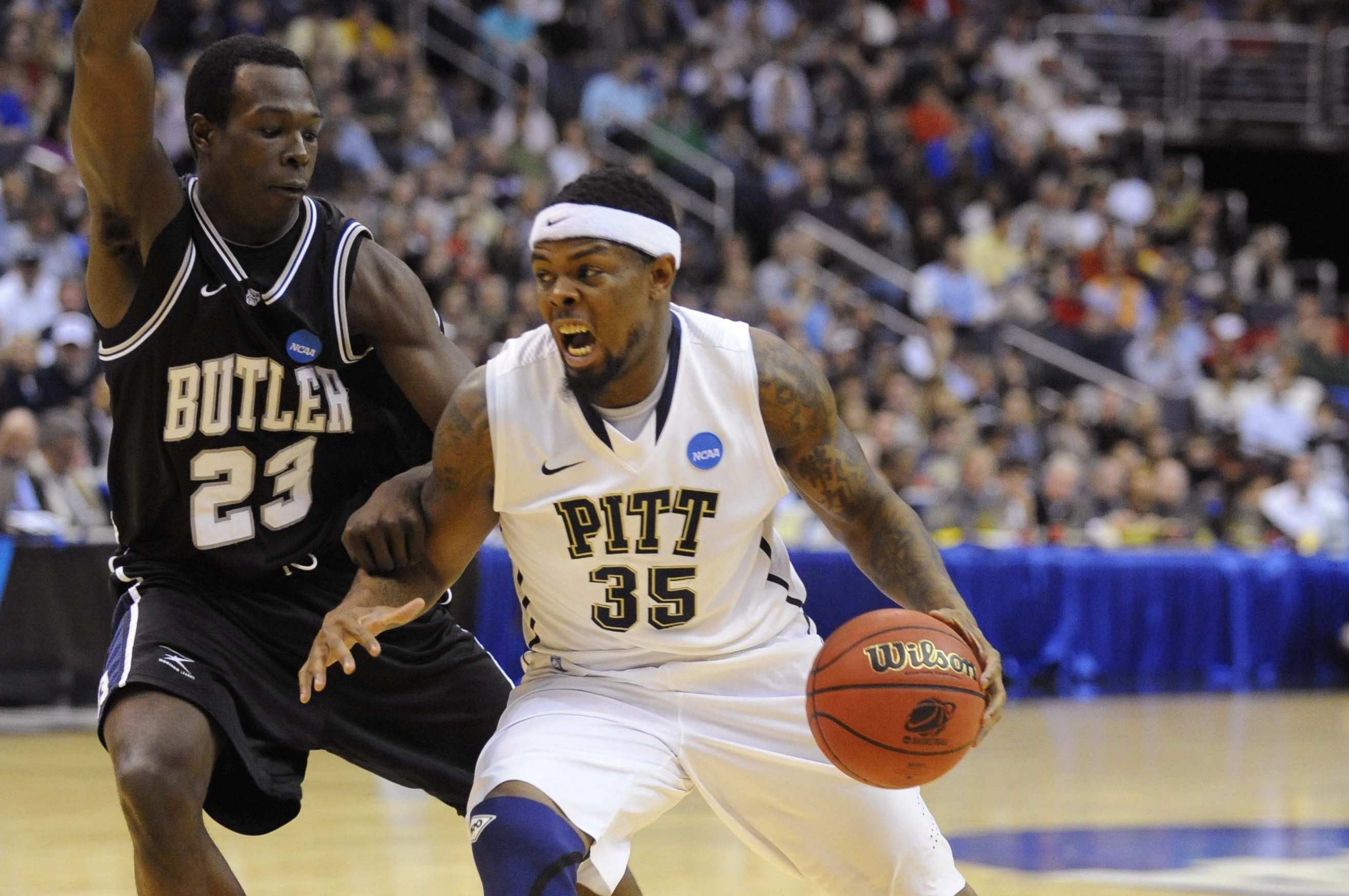 The 10 Most Baffling Moments In College Basketball History