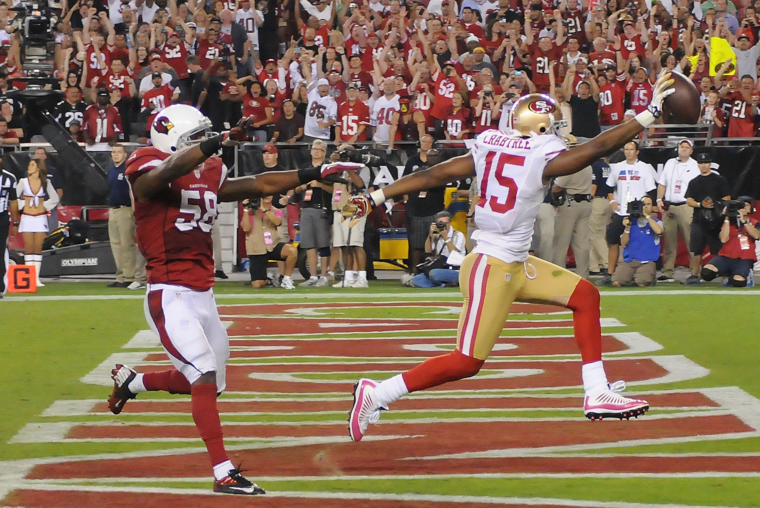 Vintage San Francisco 49ers # 15 Michael Crabtree On Field