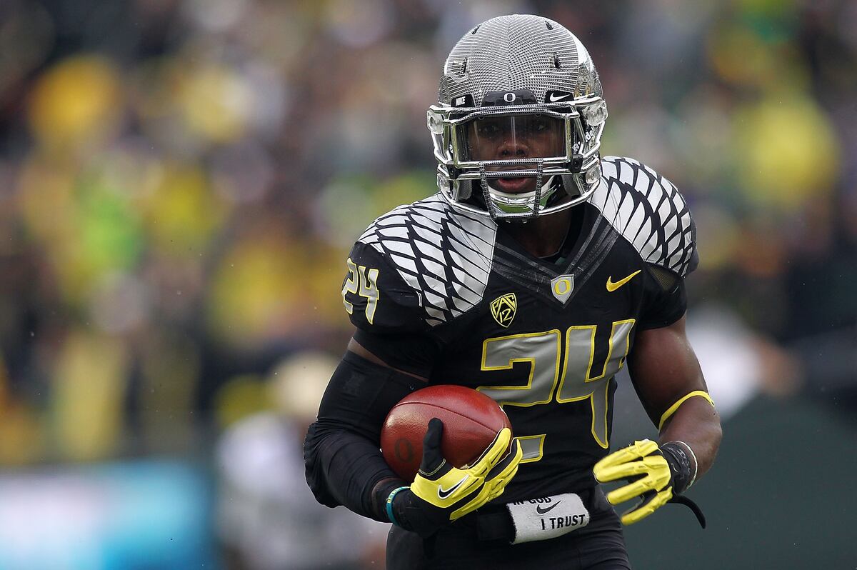USC vs Oregon Odds: Trojans vs Ducks Betting Preview and Pick | News