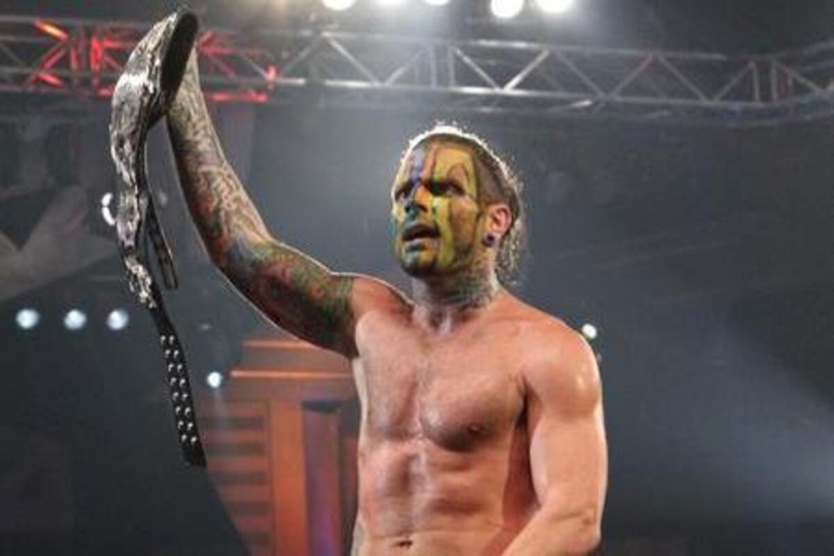 TNA Impact! Wrestling: Another Member of Aces and Eights Revealed