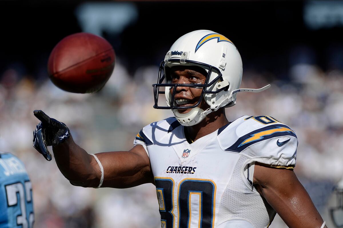 Start em sit em week 10 stars to avoid and studs that must be in