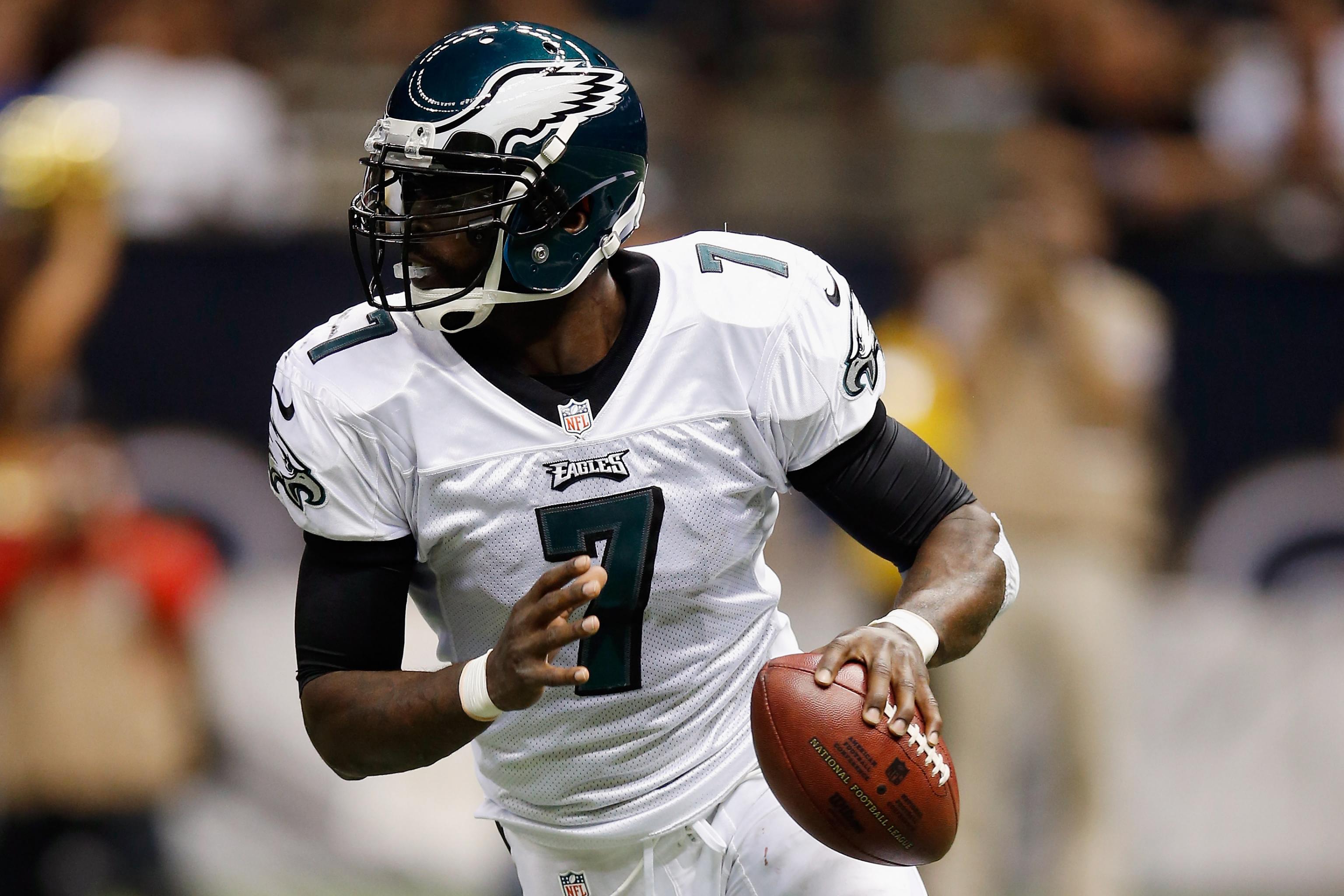 Breaking: Michael Vick Announces Decision On Football Return - The Spun:  What's Trending In The Sports World Today