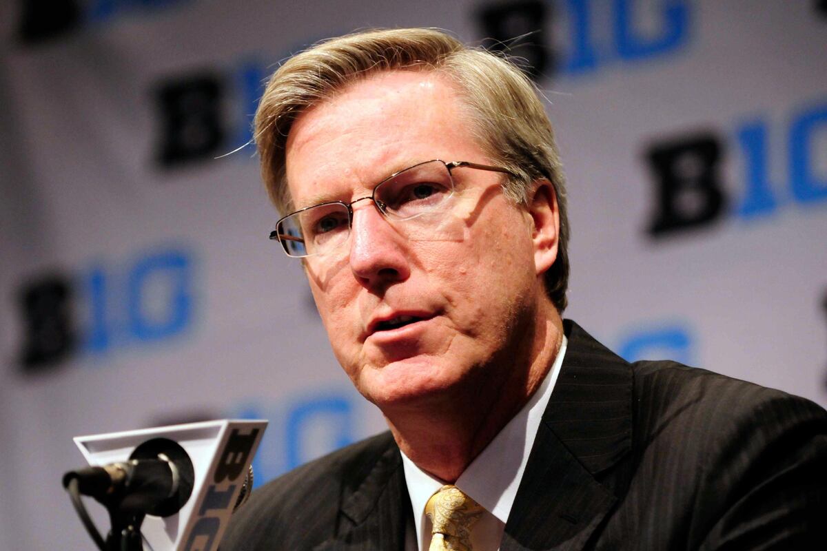 Iowa Hawkeyes Excitement High as Season Begins Friday Night News