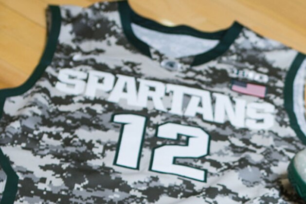 College Basketball Uniforms 2013 Grading Michigan St And Uconn S