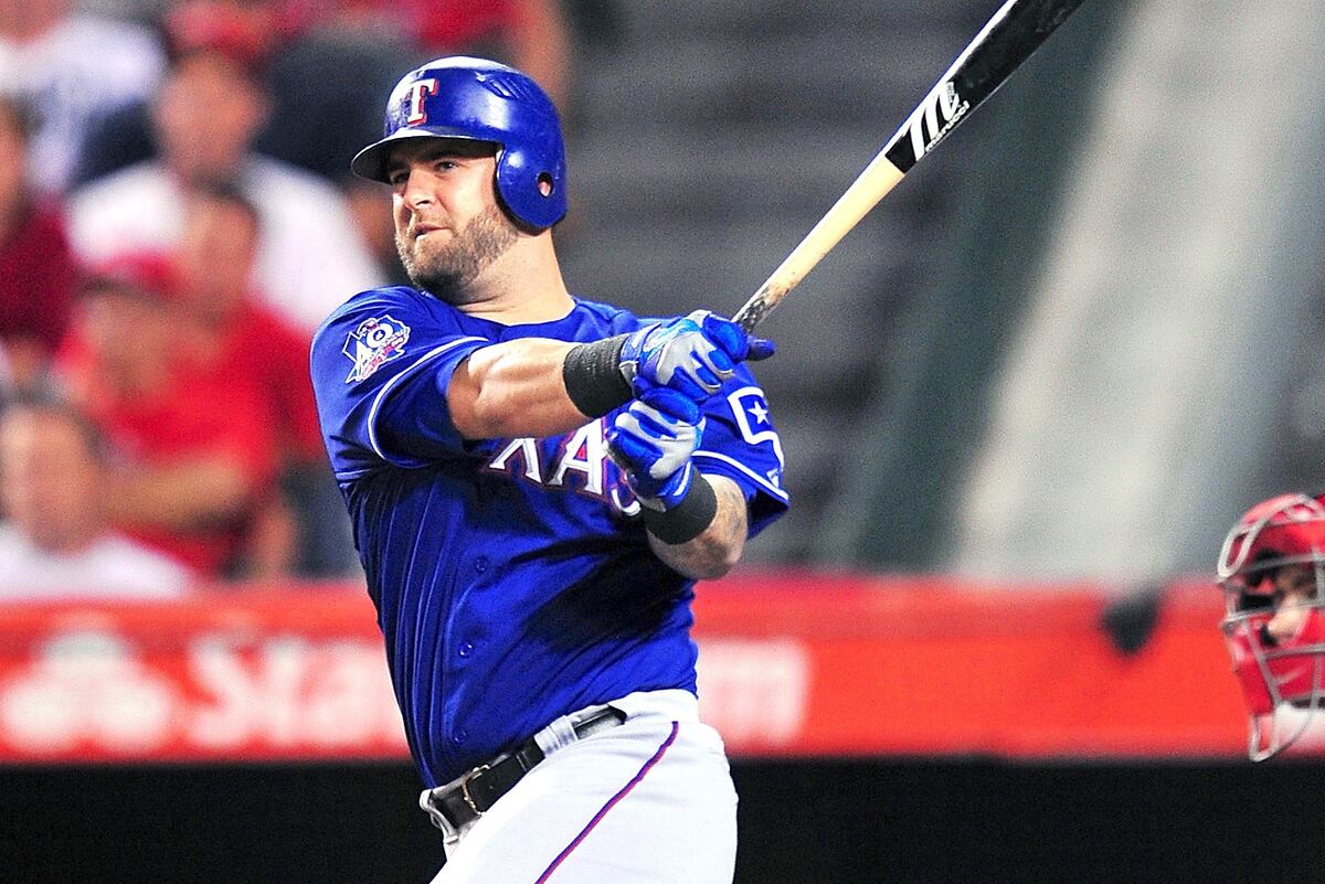 Mike Napoli Red Sox Rumors: Why His Swing Is a Perfect Fit ...