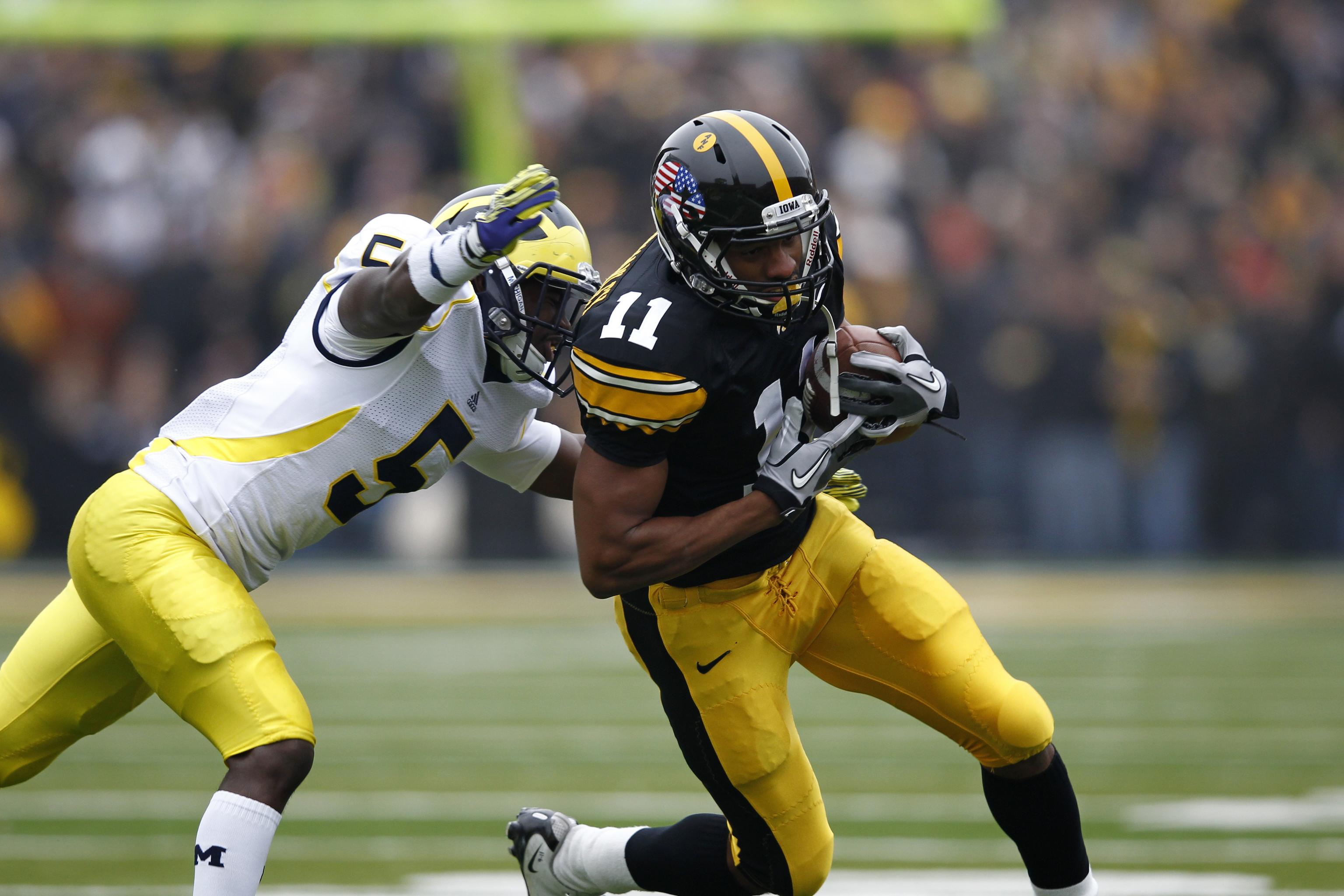 How to watch Iowa Hawkeyes vs. Michigan Wolverines: Game time, TV channel,  live online streaming, radio, odds, links - Black Heart Gold Pants