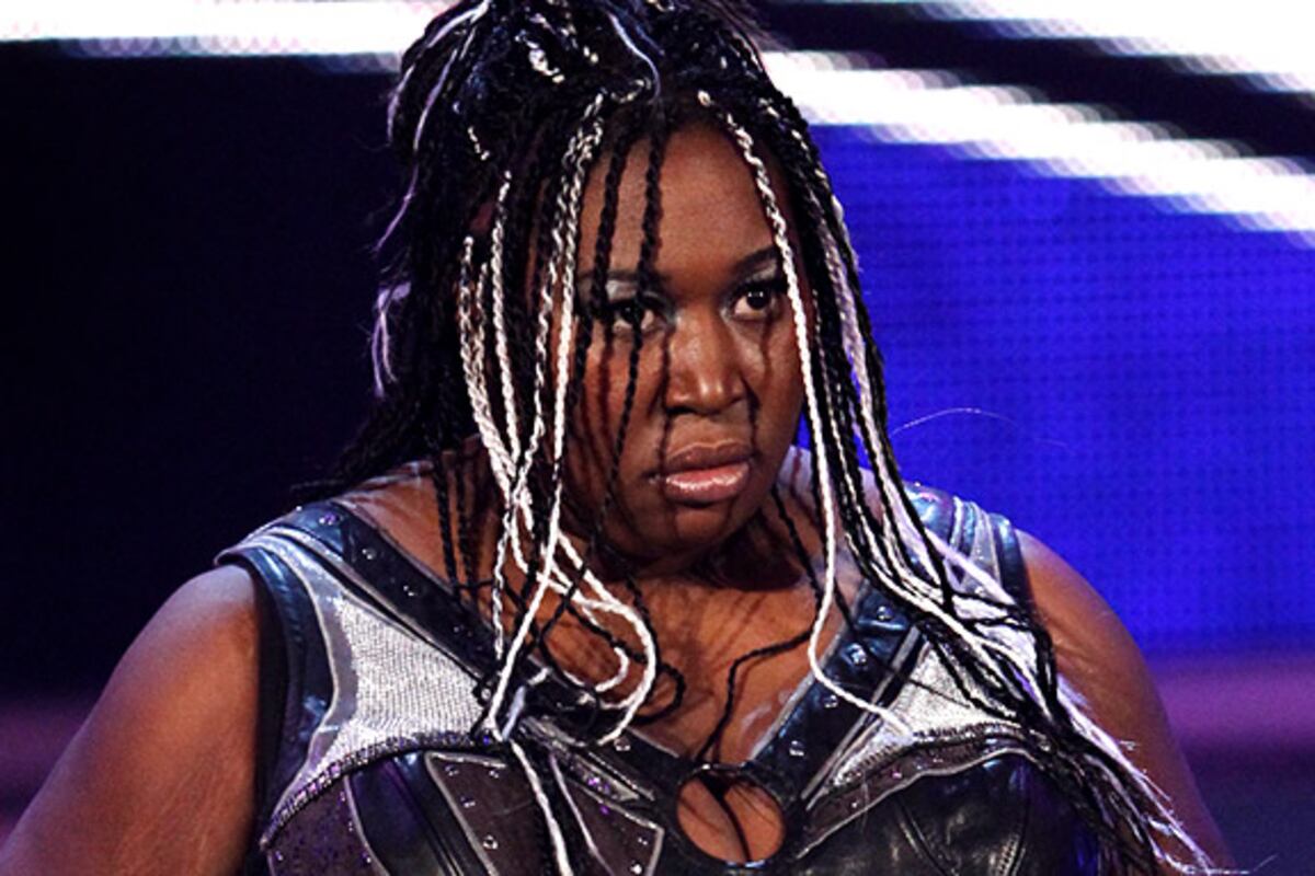 Kharma: Former WWE Diva Makes Her Return to the Ring for Shine 5 IPPV ...