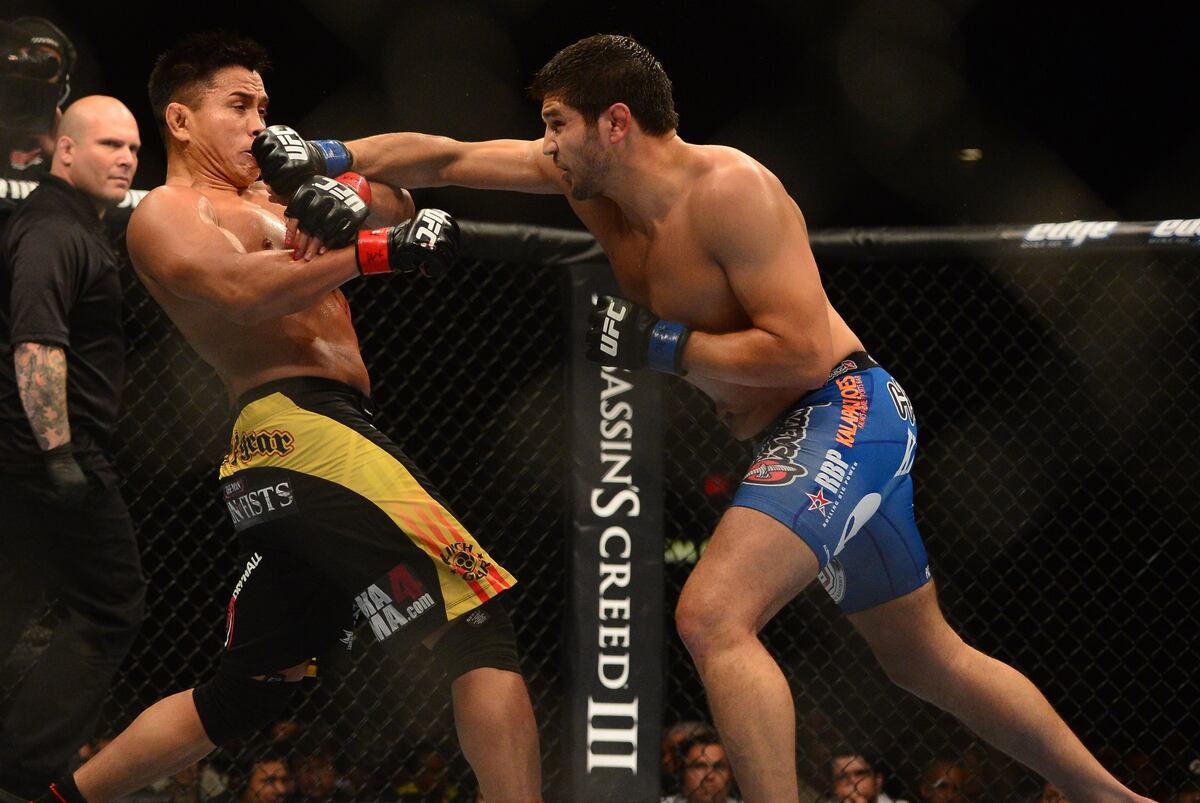 Ufc 154 B R Mma Staff Predictions For The Preliminary Card News