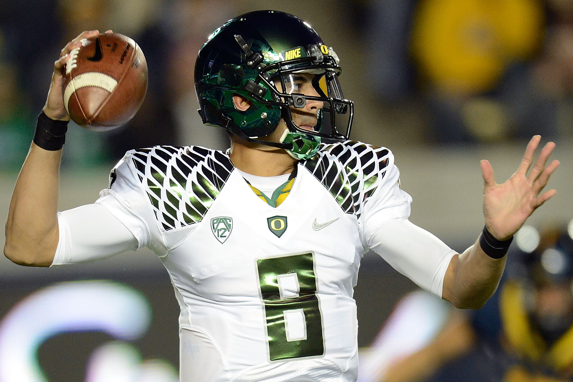 Marcus Mariota, Oregon Ducks To Be Featured In Pac 12 Networks HD