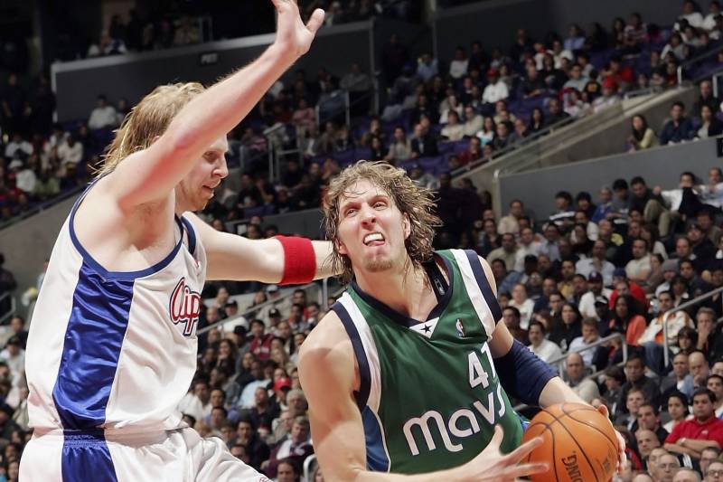 How Well Can Dirk Nowitzki and Chris Kaman Work Together Once ...