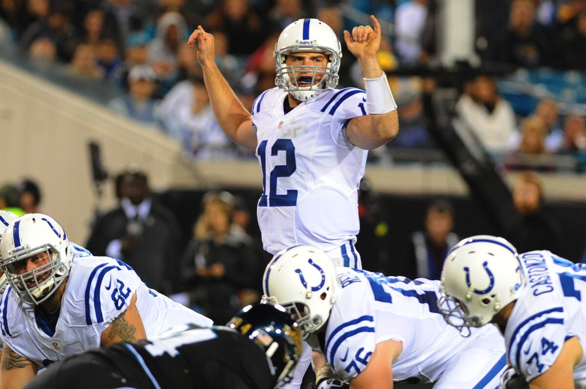 Colts vs. Patriots: What Can Andrew Luck Learn from Tom ...