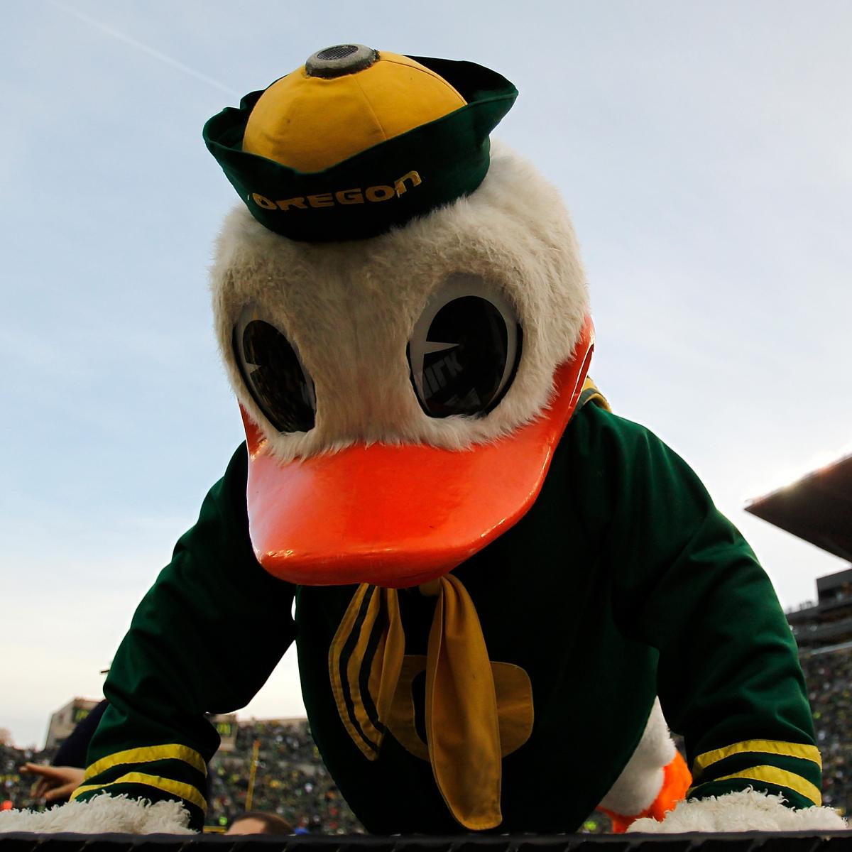 Oregon Ducks #39 Awful Weekend Included Miserable Mascot Moments News