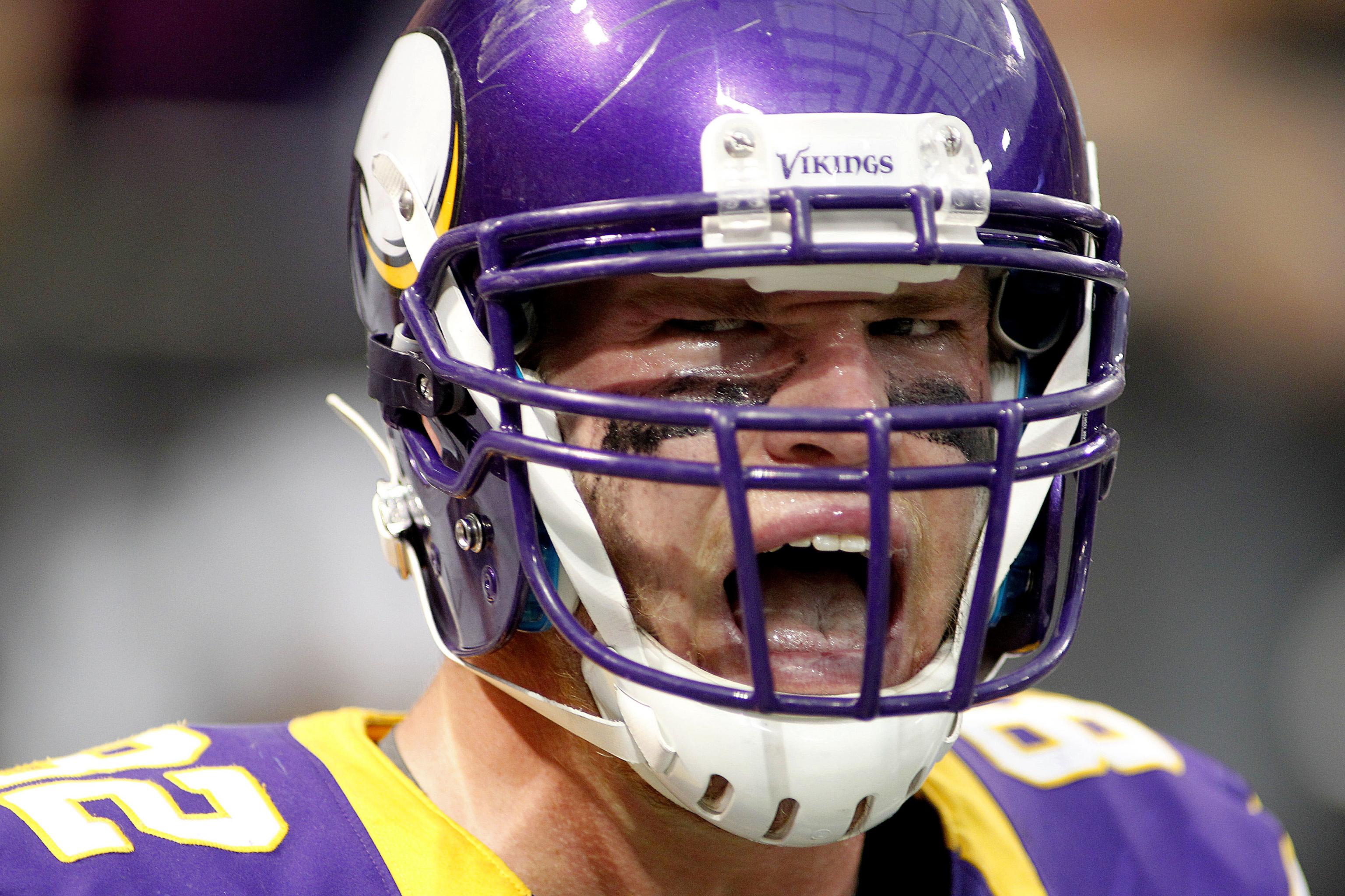 Kyle Rudolph injury: Vikings TE evaluated for possible concussion 