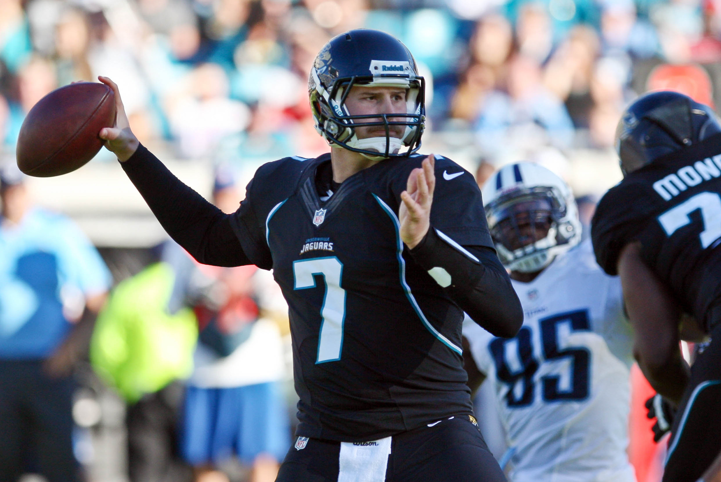 Quarterback Chad Henne leads Jacksonville Jaguars over Tennessee