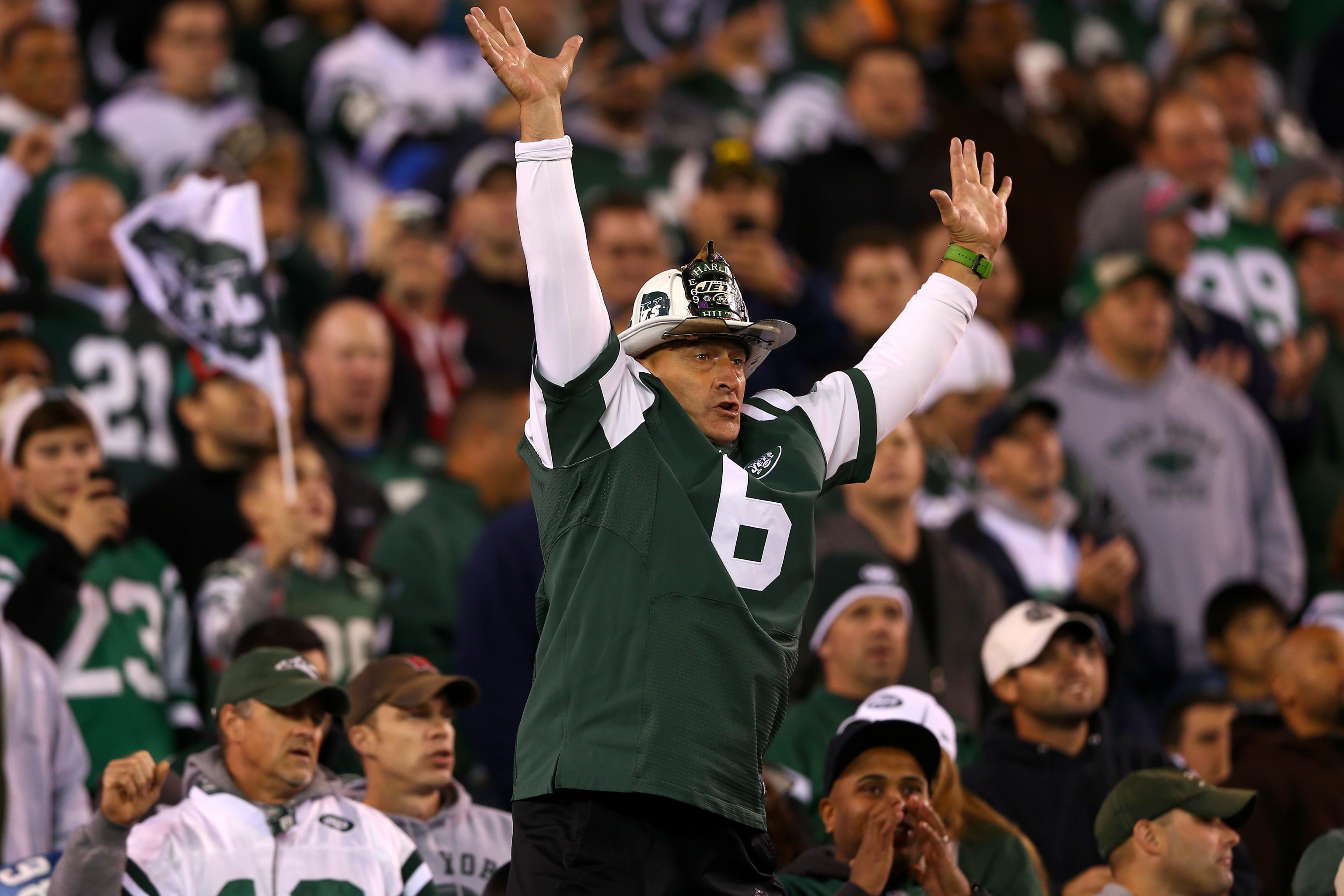 Fireman Ed, Passionate Jets Fan, Hangs Up Helmet