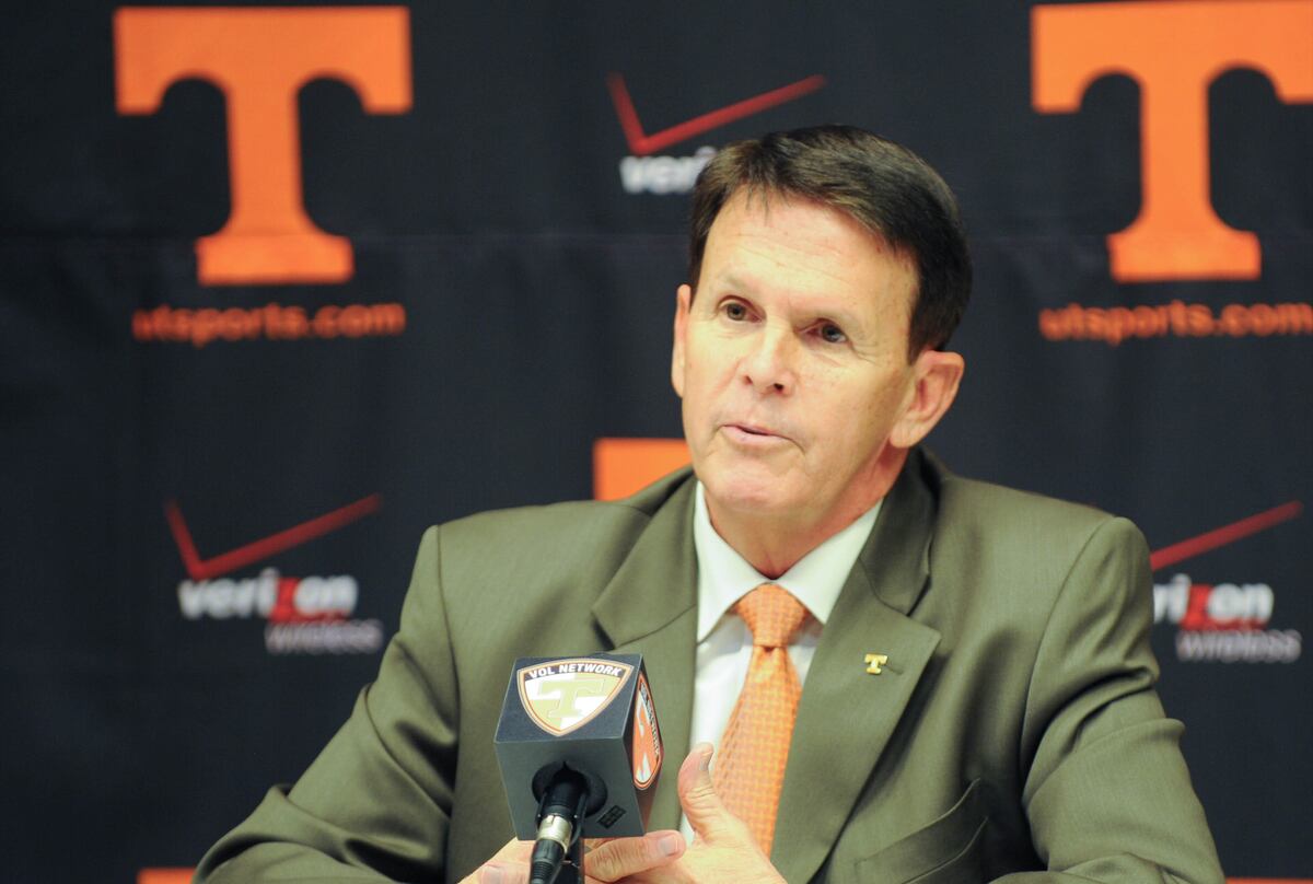 Tennessee's Dave Hart Must Do More Than Win Press Conference with