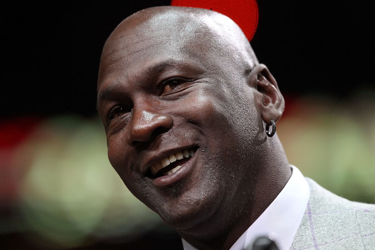 Michael Jordan's Reaction to Air Jordan XX8 Design ...