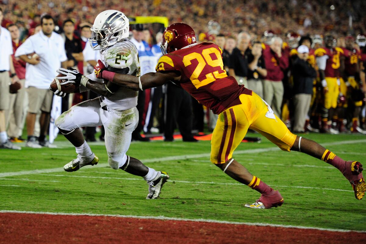 USC Football Struggling Run Defense Signals Tough Bowl Matchup vs