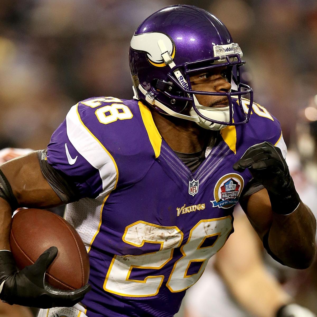 Highlighting the 8 Best Plays of Adrian Peterson's Minnesota Vikings Career, News, Scores, Highlights, Stats, and Rumors