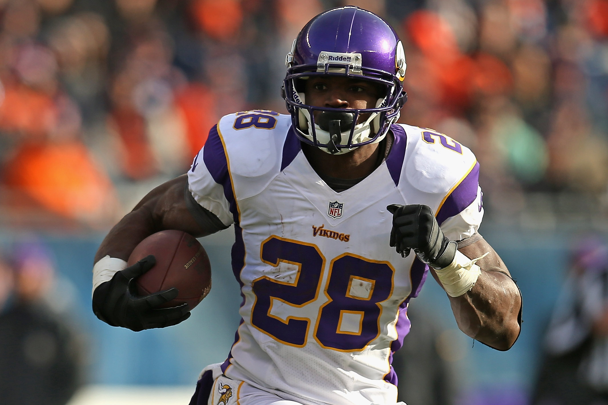 Adrian Peterson Goes Over 2000 Packers vs. Vikings (Week 17, 2012