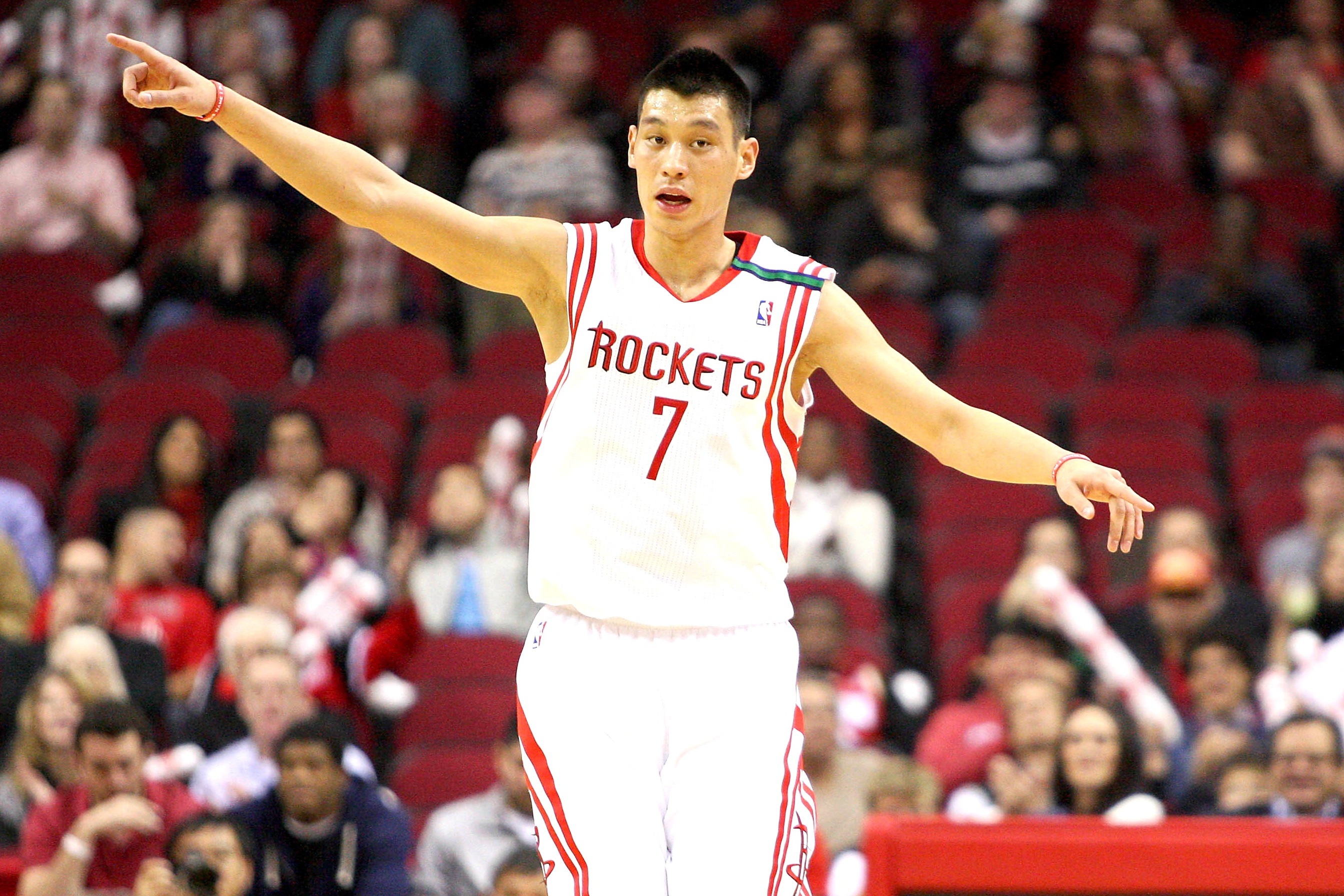 Jeremy Lin, Rockets get best of Knicks in shootout