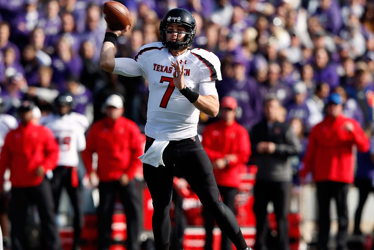 College Football Bowl Picks 2012 Teams That Will Score Blowout