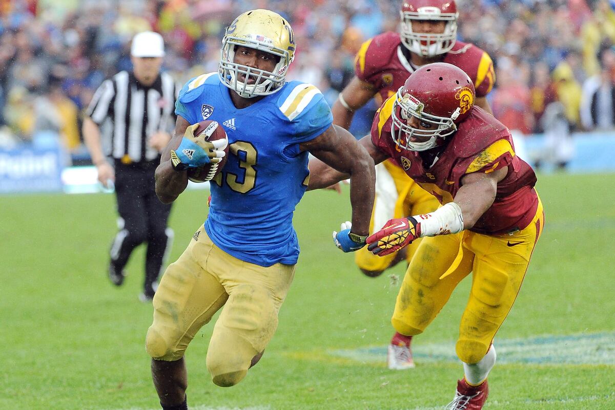 Predicting The MVP Of Every Pac 12 Bowl Game News Scores Highlights