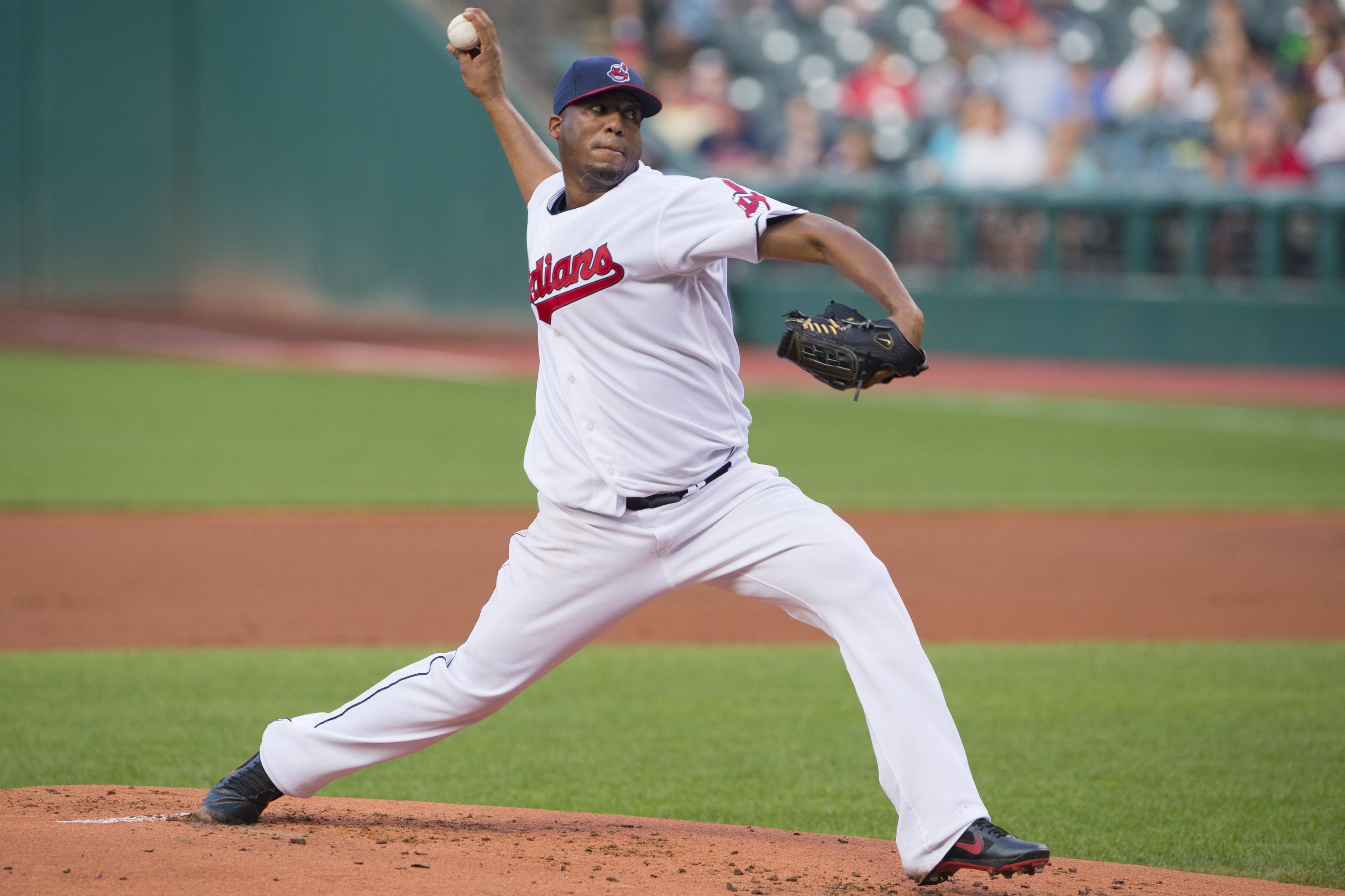 Rays' Roberto Hernandez looking like same old pitcher under new name