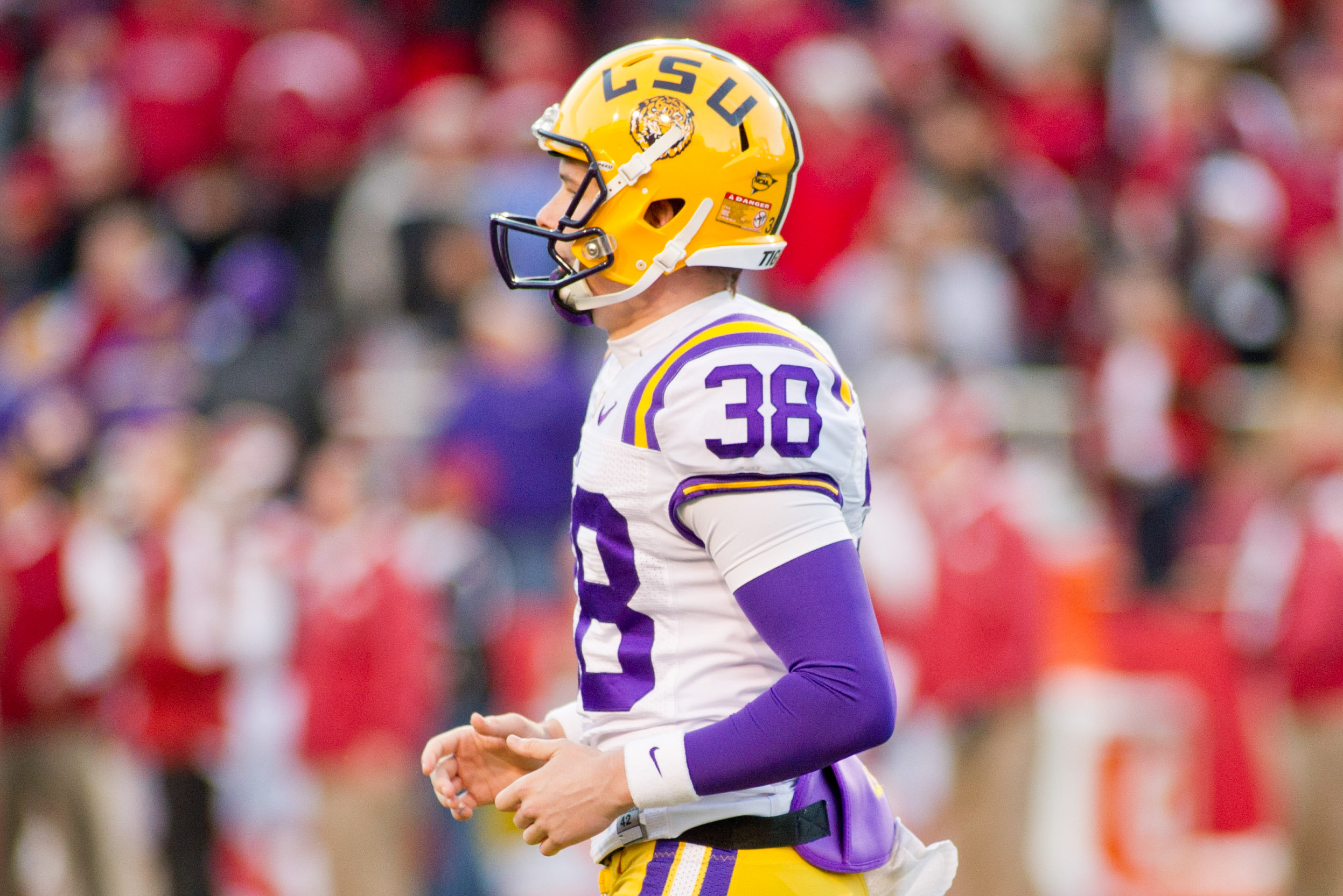 Brad Wing going through pregame warmups 