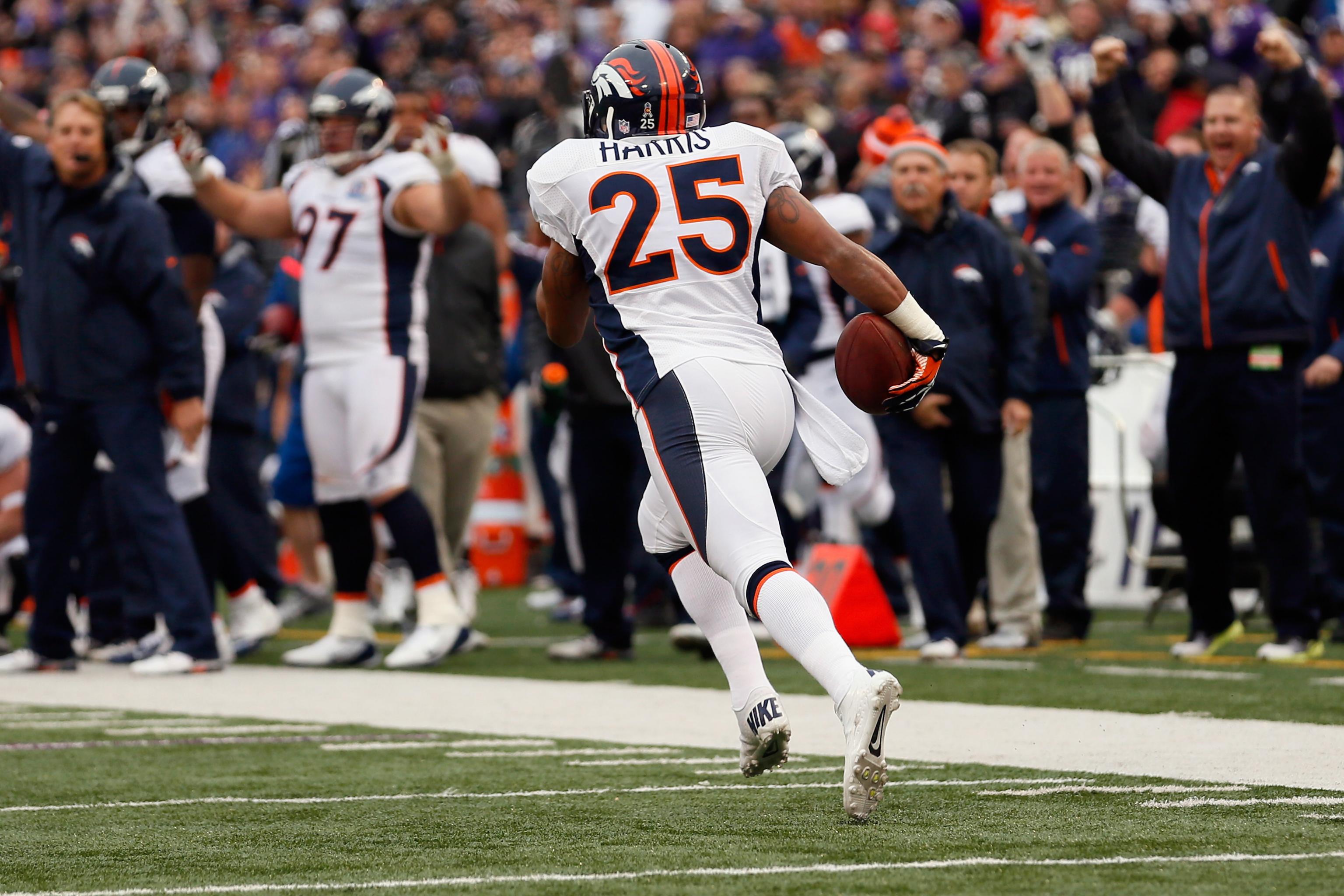 Trindon Holliday goes undefeated in 2012 season with Houston