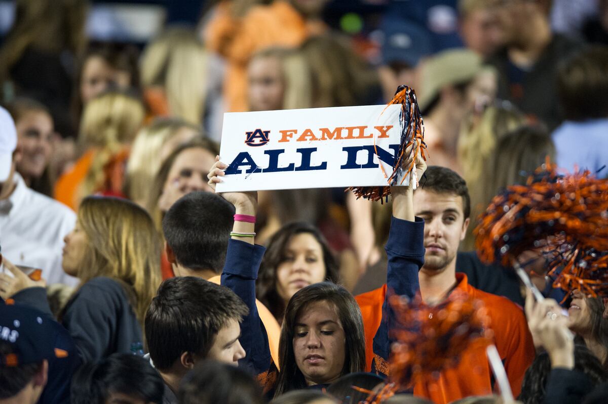 Auburn Christmas Events 2022 Auburn Football What Can Santa Put Under the Christmas Tree for Auburn