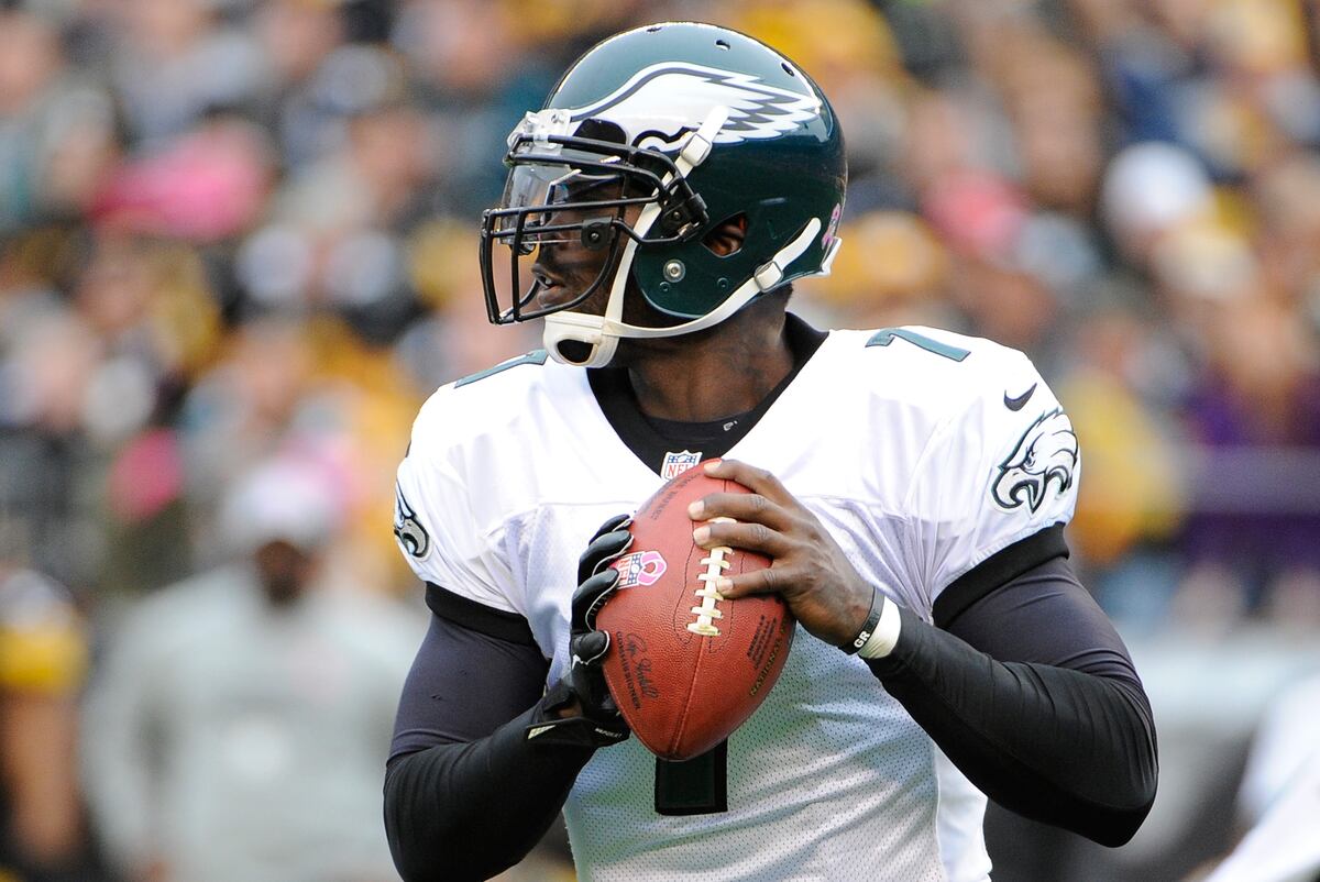 Does Michael Vick's Start This Sunday Matter? News, Scores