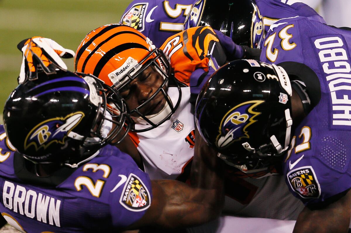 NFL over/Unders Week 17: High-Scoring Clashes Sure to Hit the Over ...