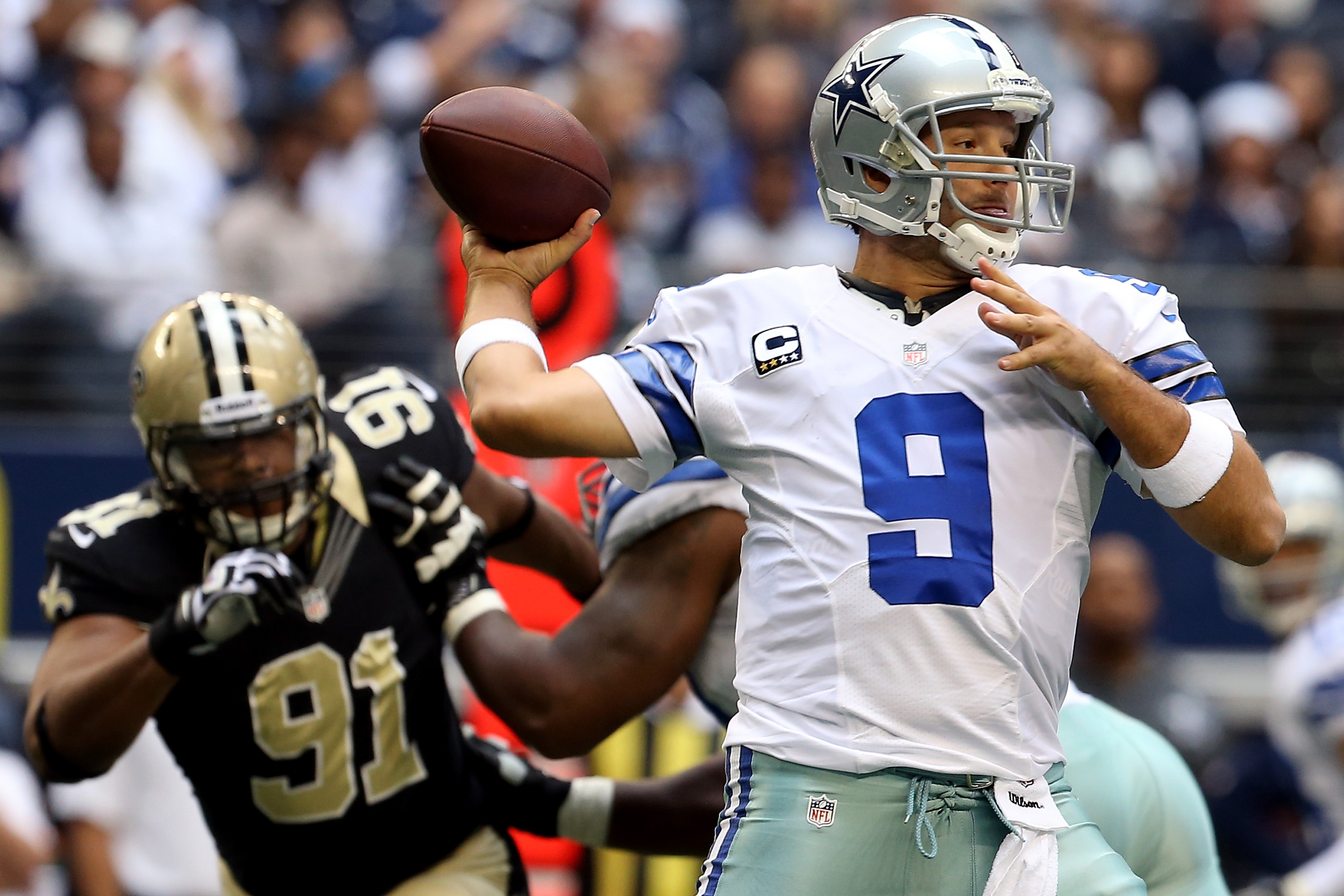 Week 9 Fantasy Football Injury Updates: Tony Romo, Robert Griffin