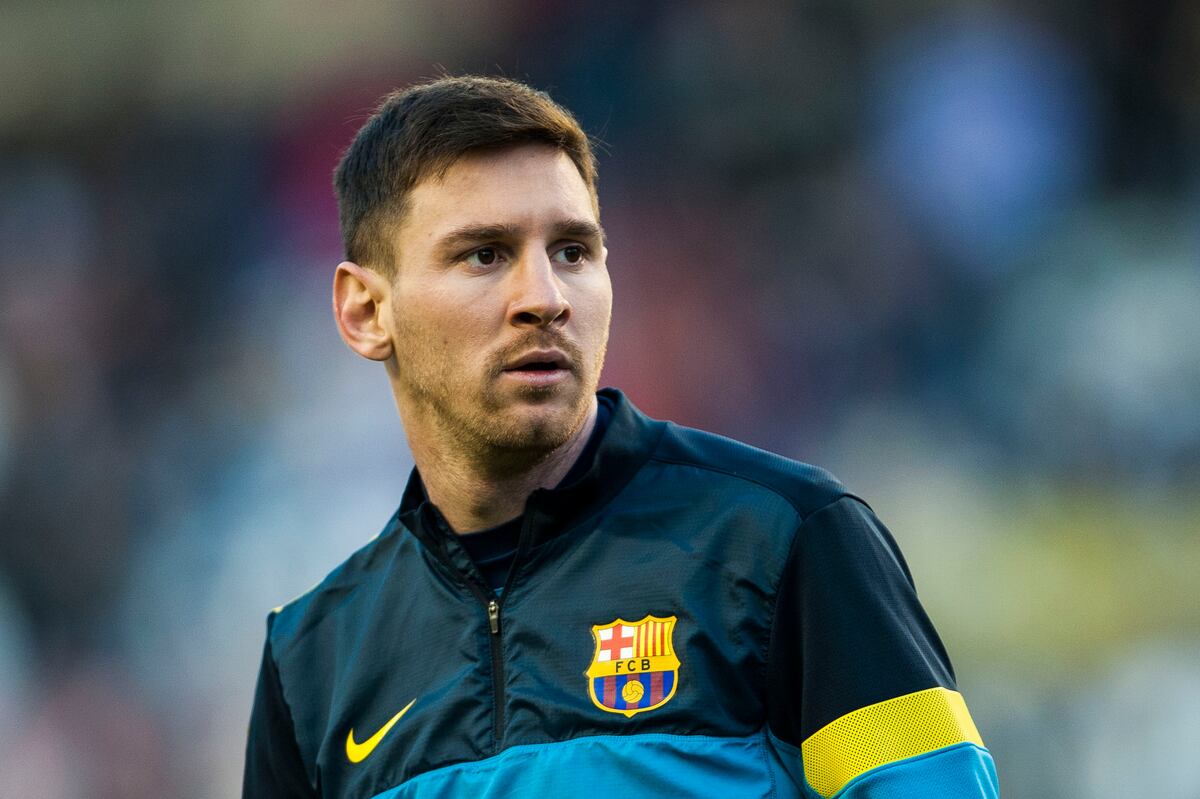 Lionel Messi's Greatest Moments at Barcelona from 2009 to 2012