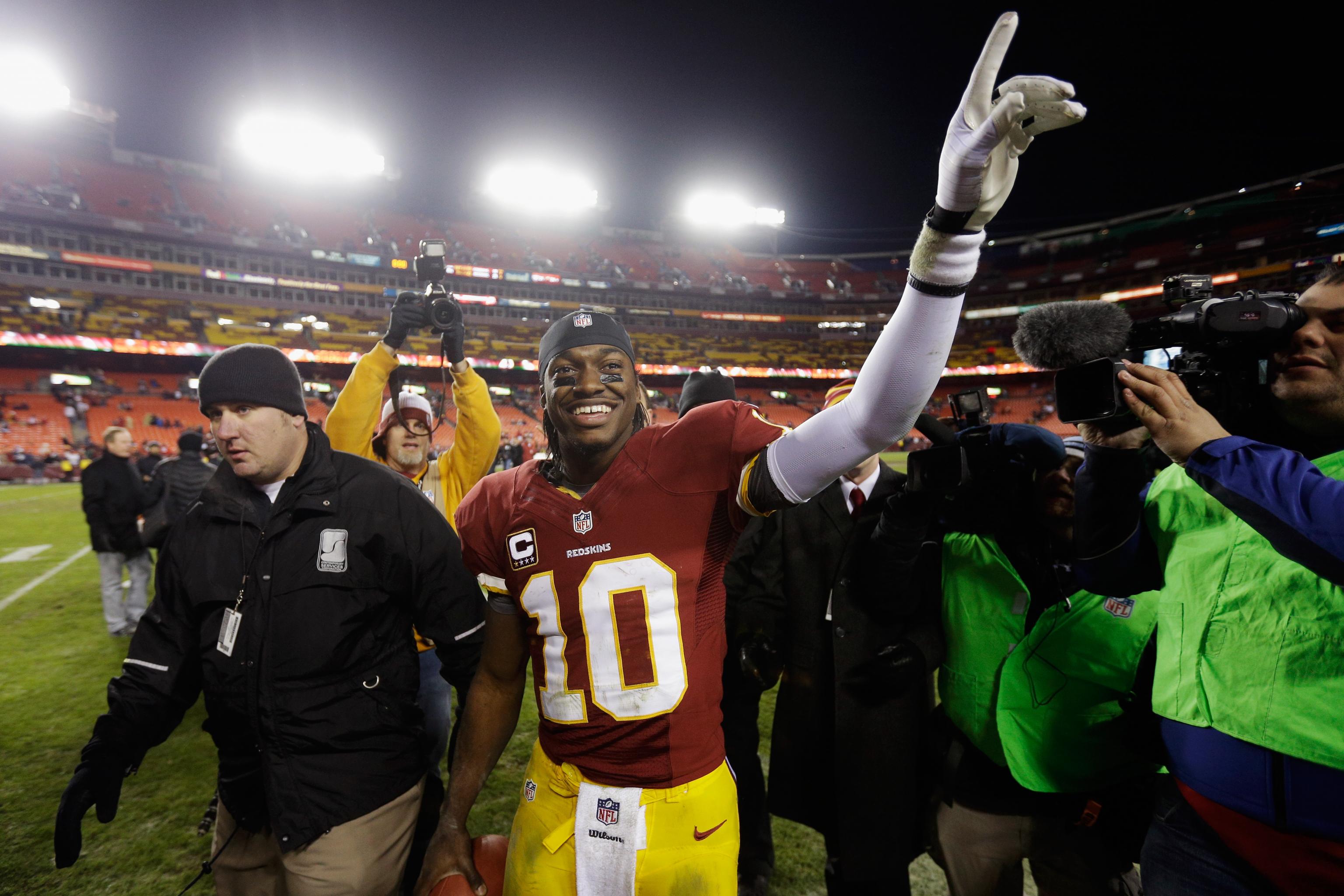 Robert Griffin III, Russell Wilson face off in NFC wild-card game