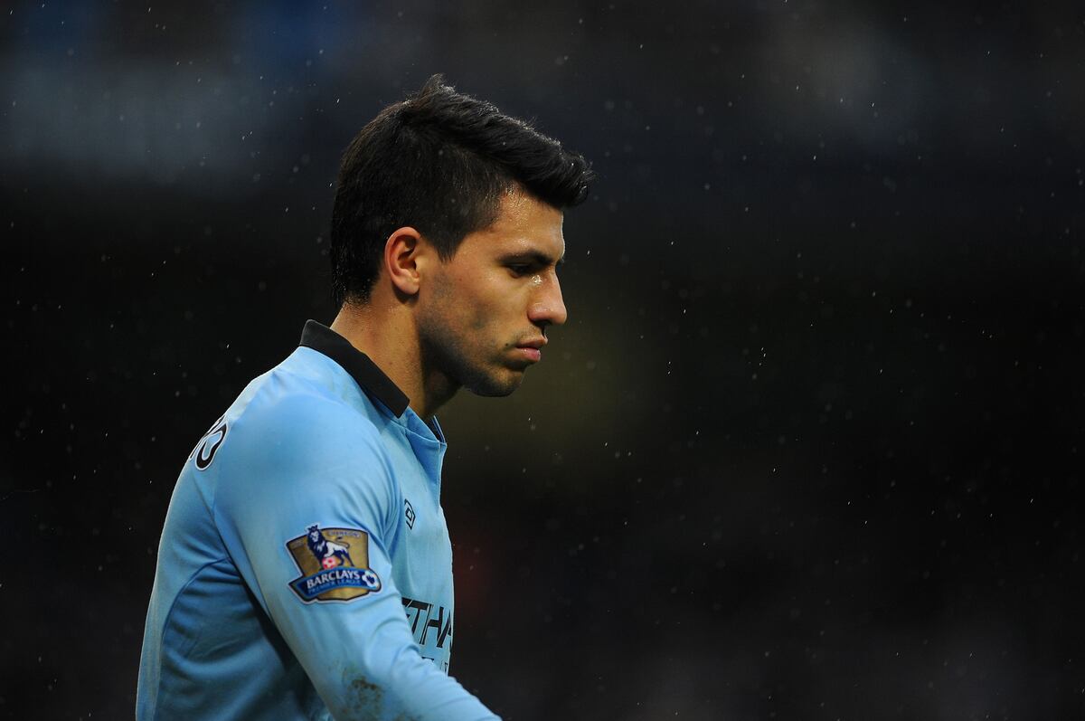 Sergio Aguero Injury: Updates on Manchester City Striker's ...